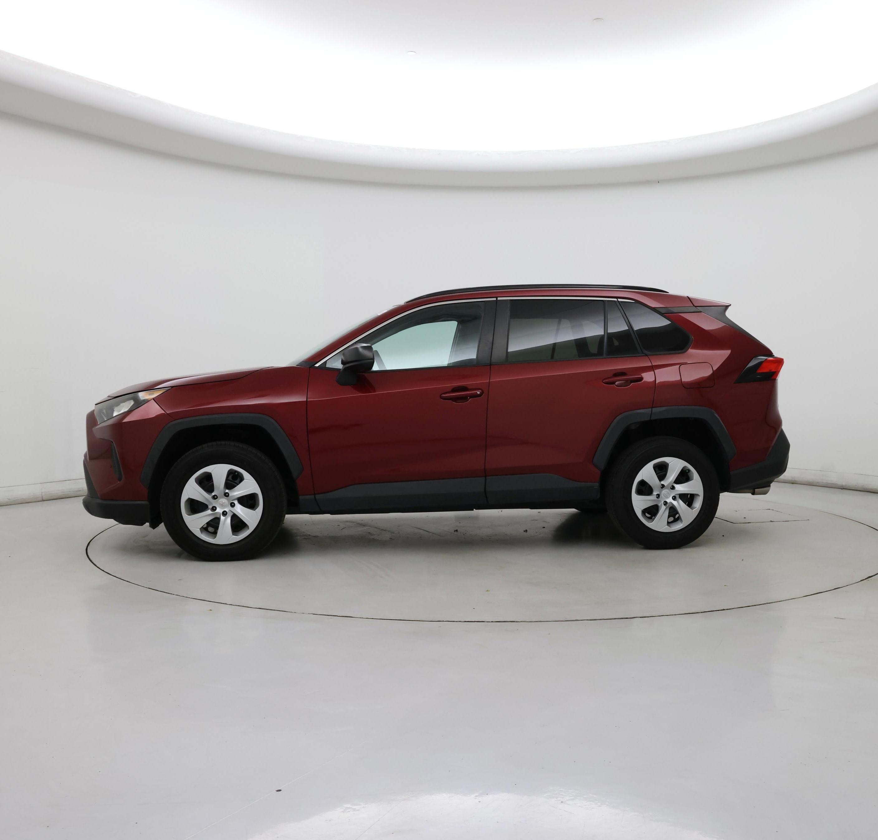 Thumbnail: 2021 Toyota RAV4 - 3