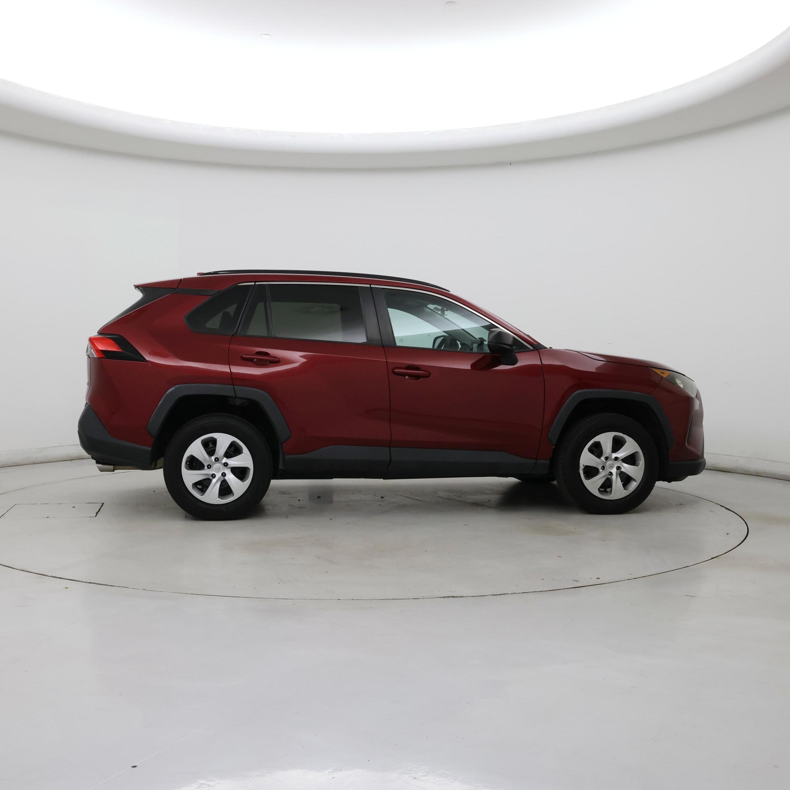 Thumbnail: 2021 Toyota RAV4 - 7