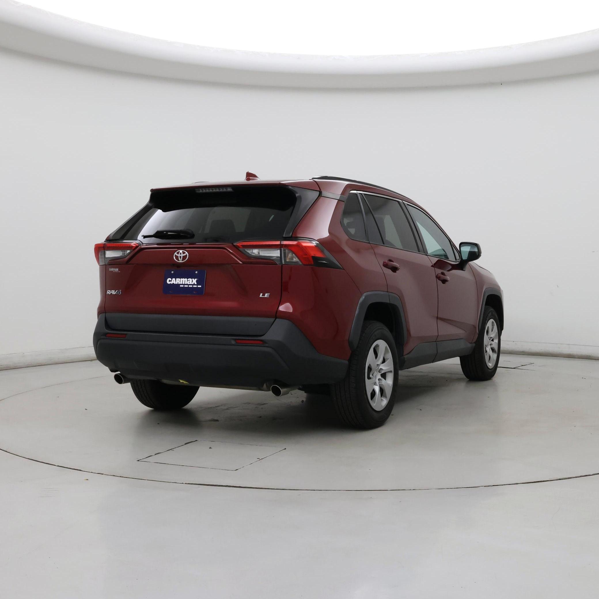 Thumbnail: 2021 Toyota RAV4 - 8