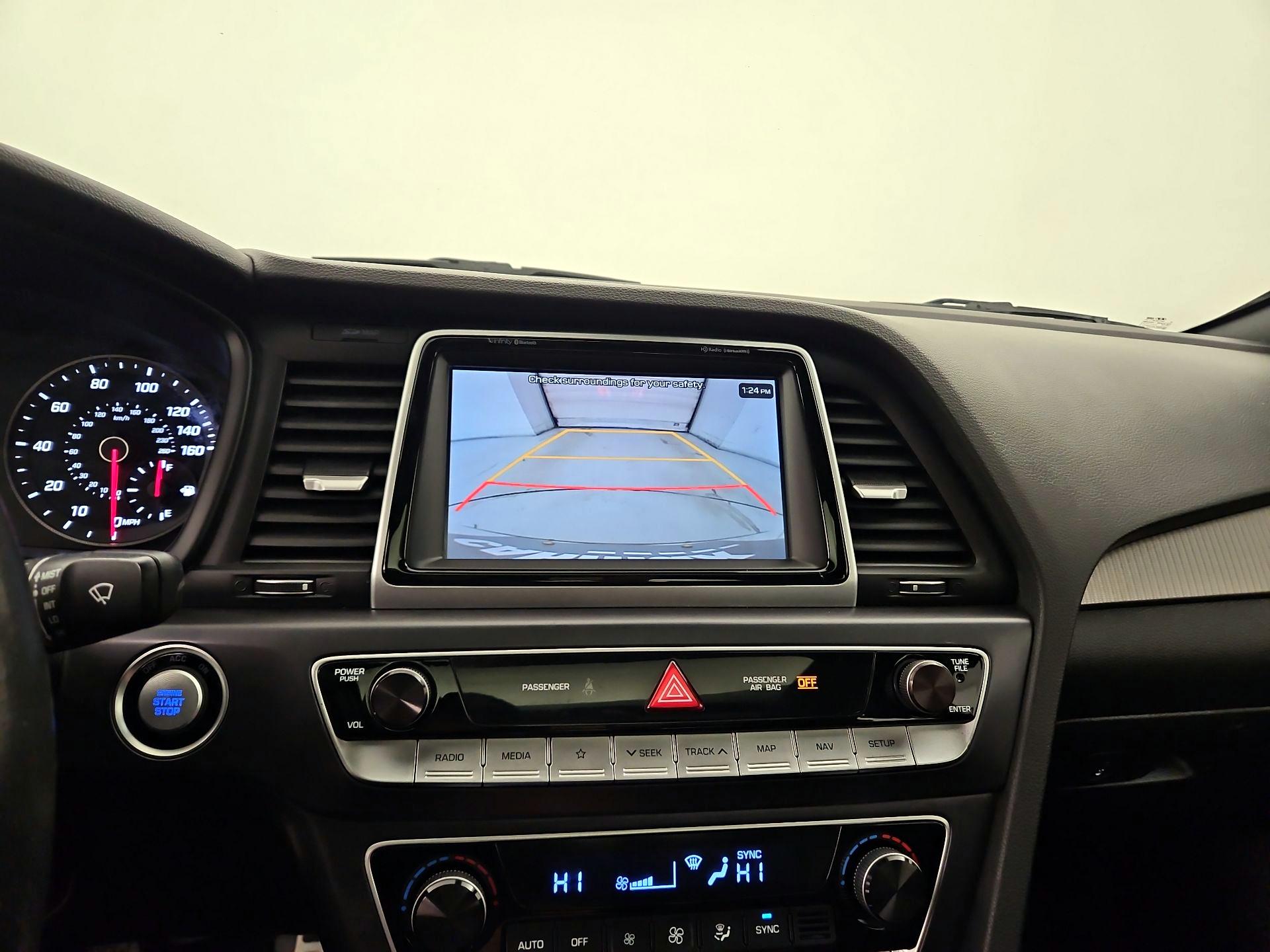 Thumbnail: 2018 Hyundai Sonata - 15