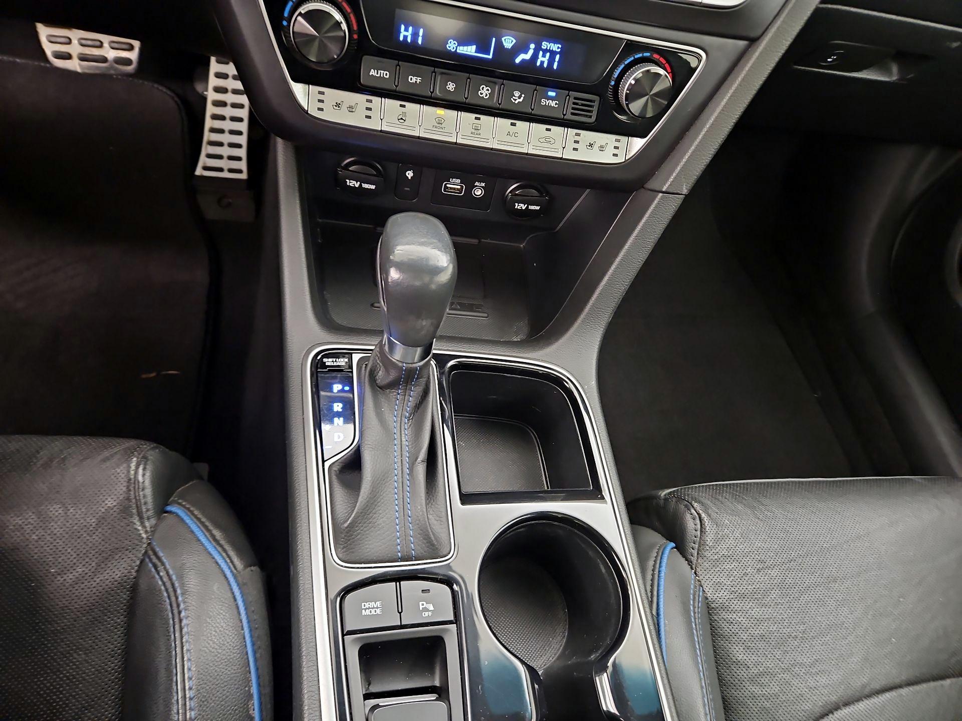 Thumbnail: 2018 Hyundai Sonata - 18