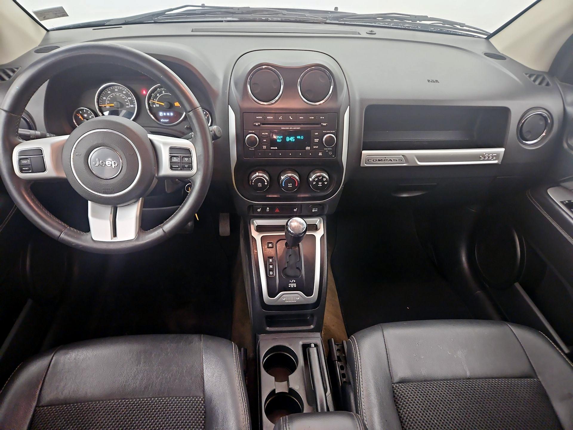 Thumbnail: 2016 Jeep Compass - 9