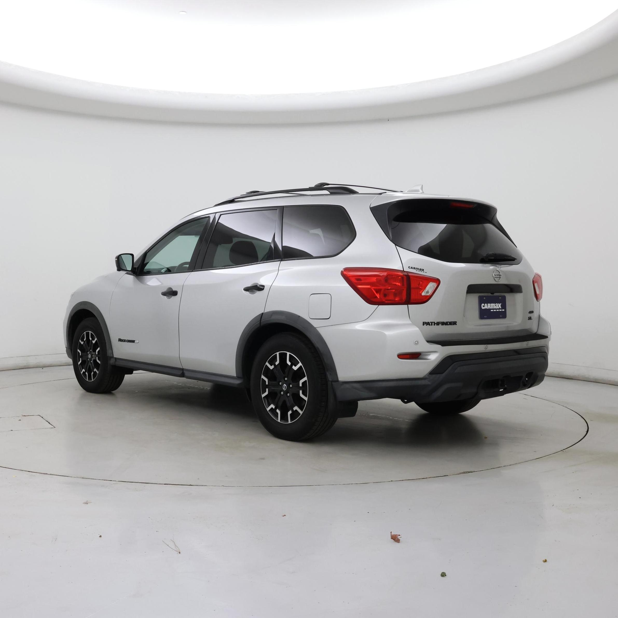 Thumbnail: 2020 Nissan Pathfinder - 2