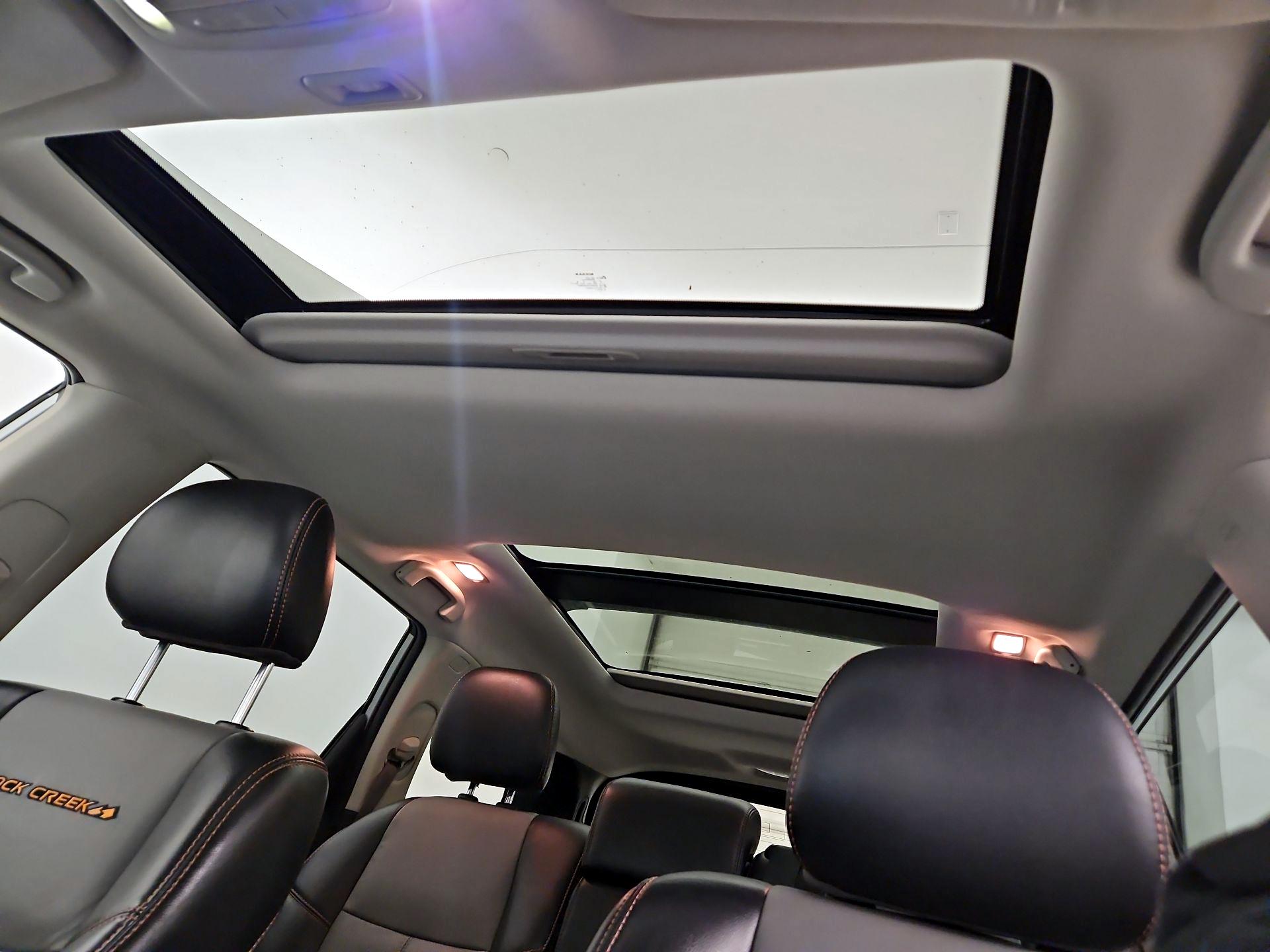 Thumbnail: 2020 Nissan Pathfinder - 20