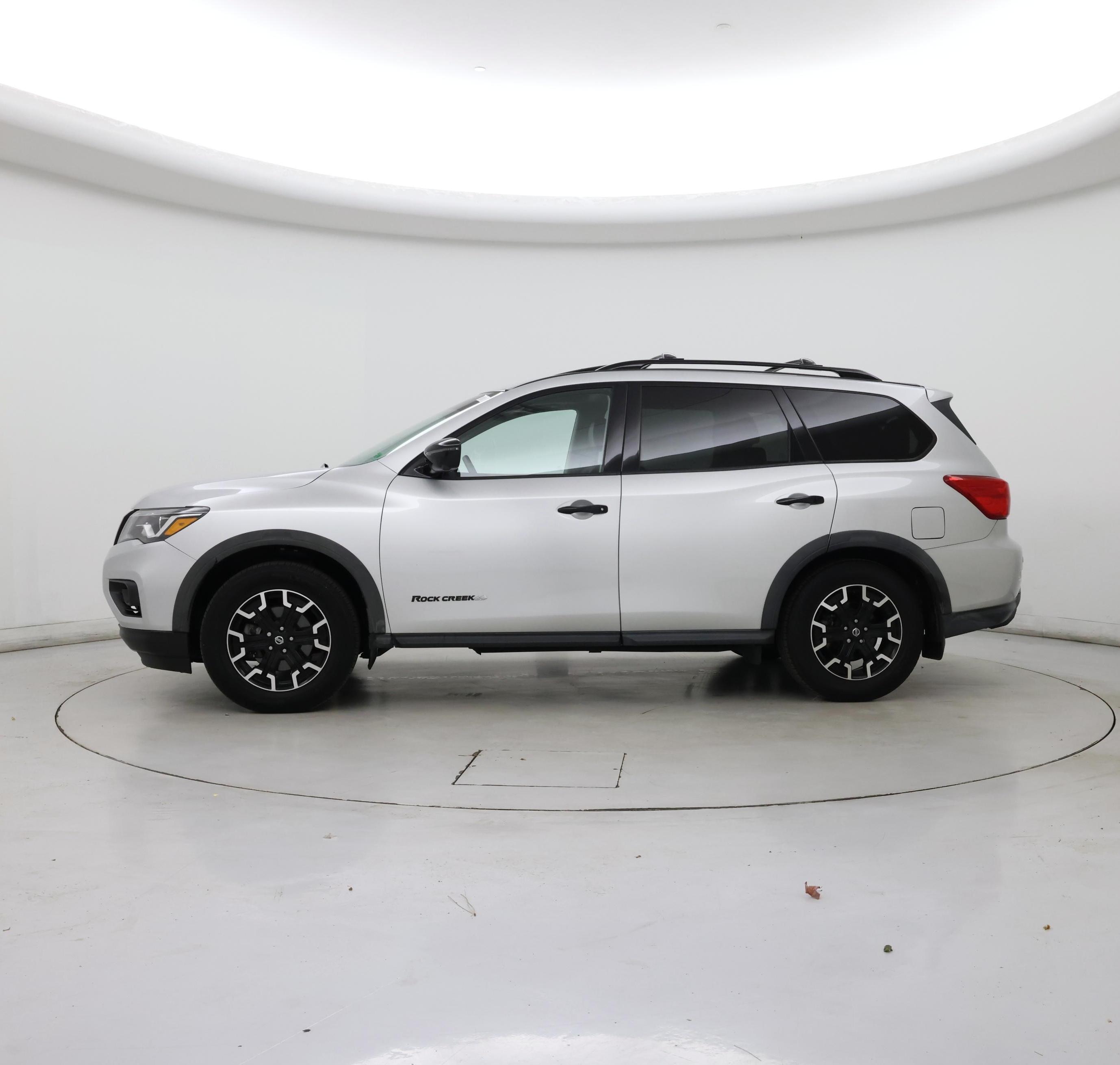 Thumbnail: 2020 Nissan Pathfinder - 3