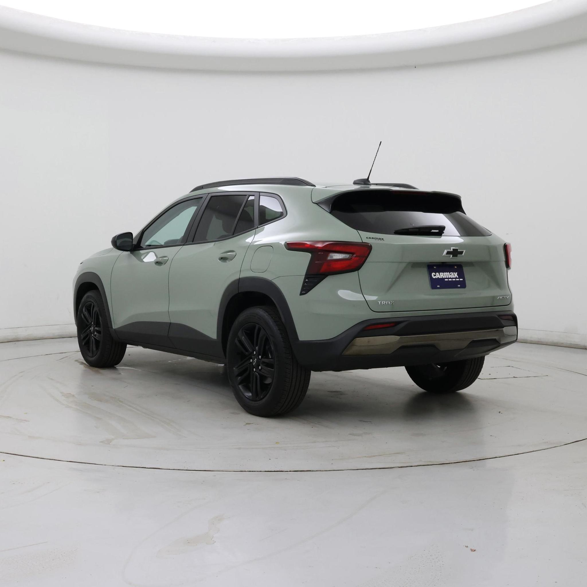 Thumbnail: 2025 Chevrolet Trax - 2