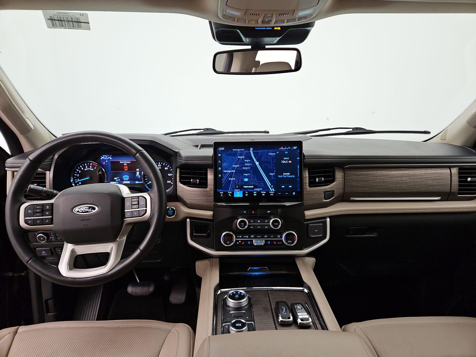 Thumbnail: 2023 Ford Expedition - 9