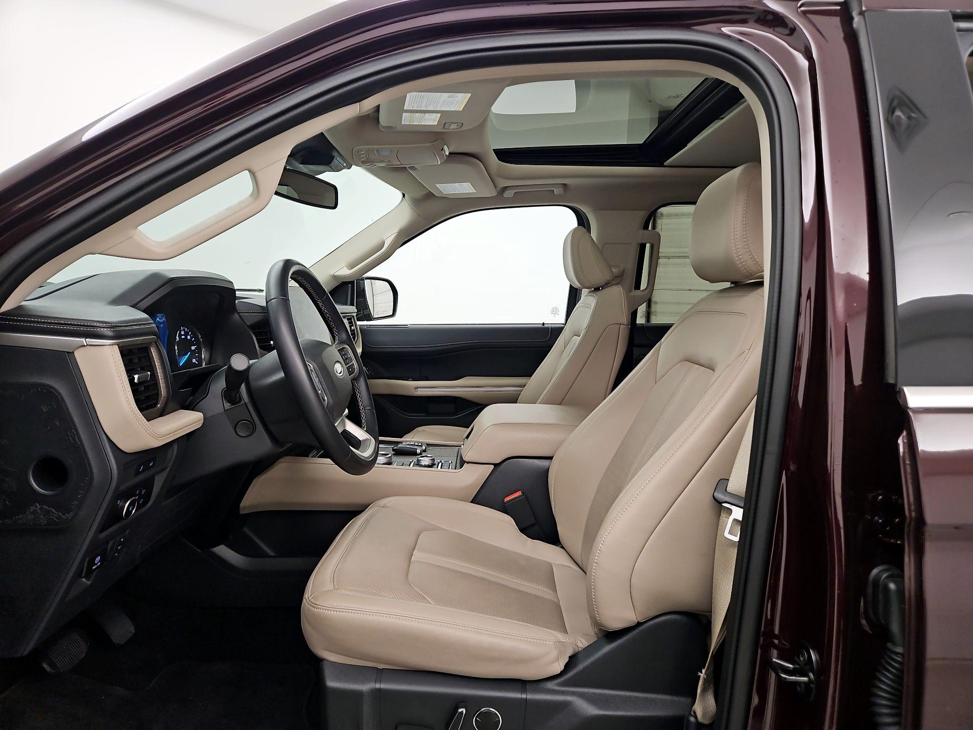 Thumbnail: 2023 Ford Expedition - 11