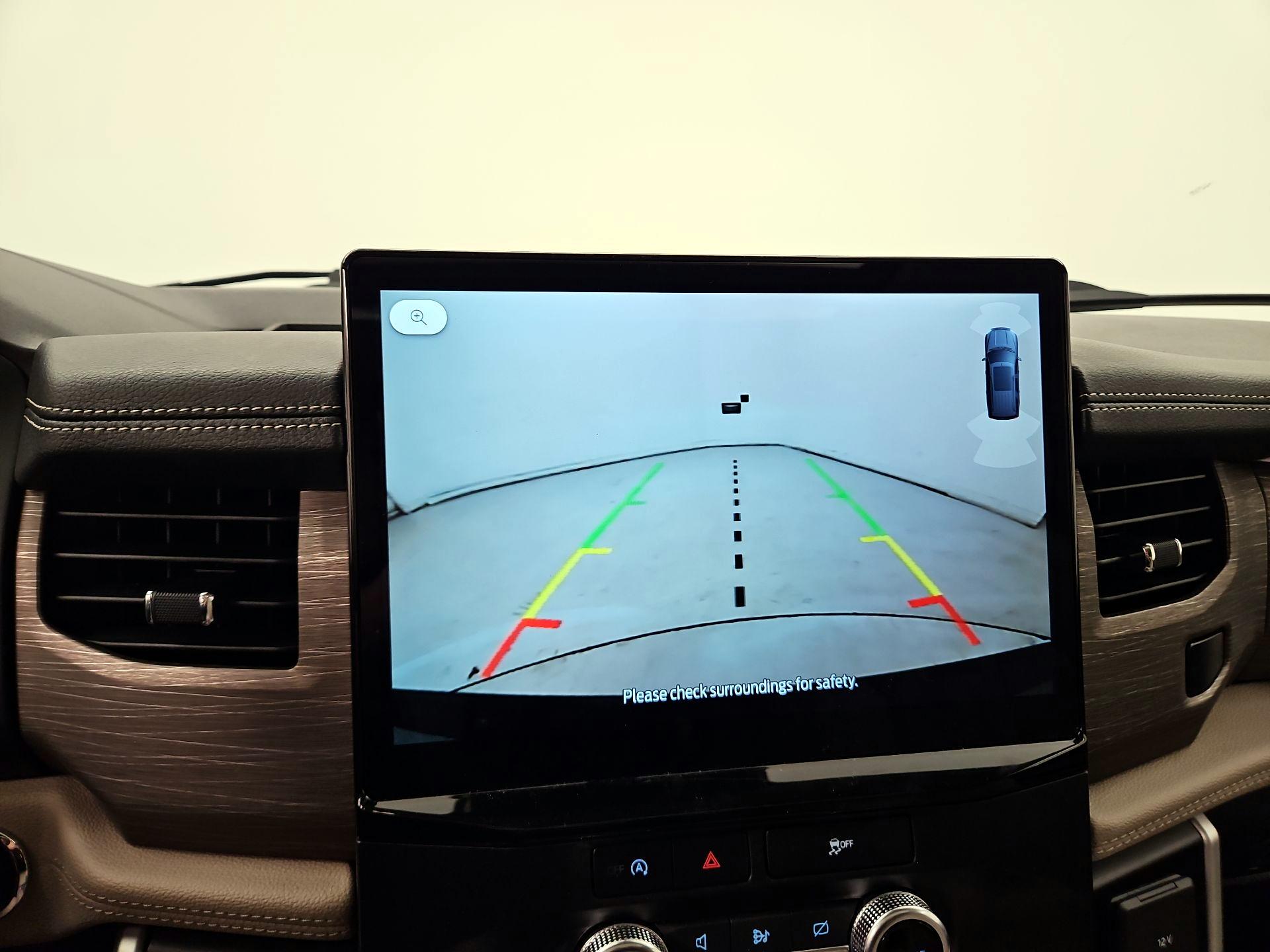 Thumbnail: 2023 Ford Expedition - 15