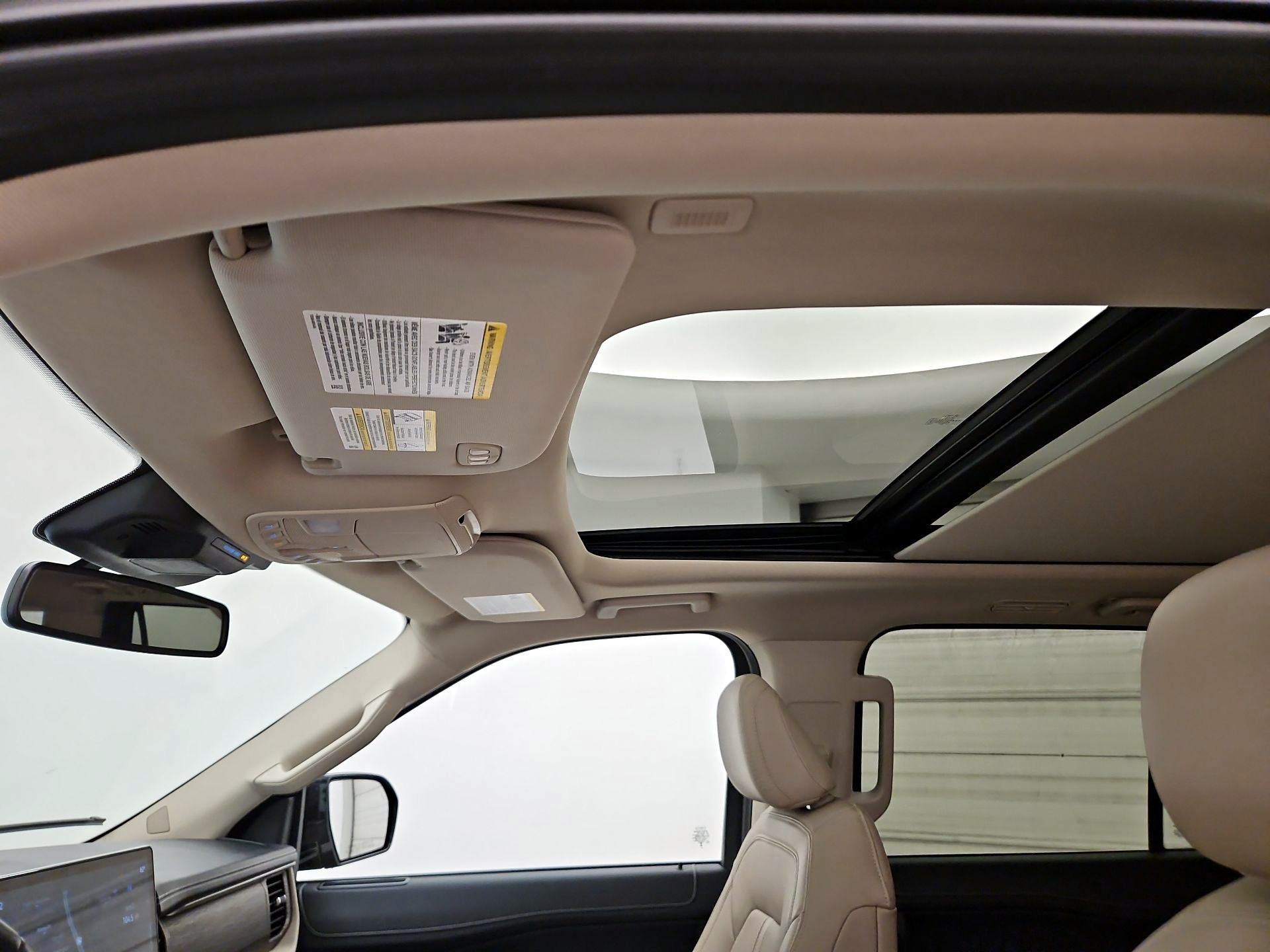 Thumbnail: 2023 Ford Expedition - 20