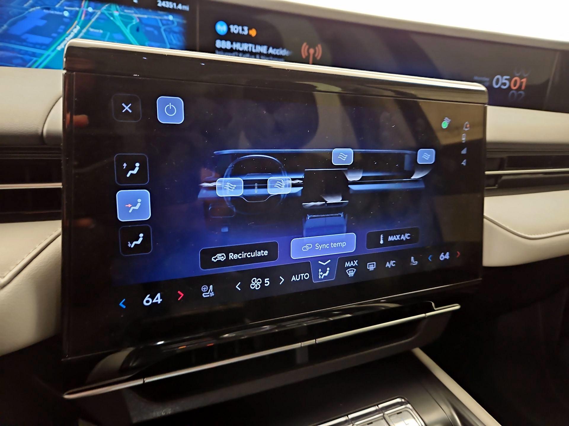 Thumbnail: 2024 Lincoln Nautilus - 17