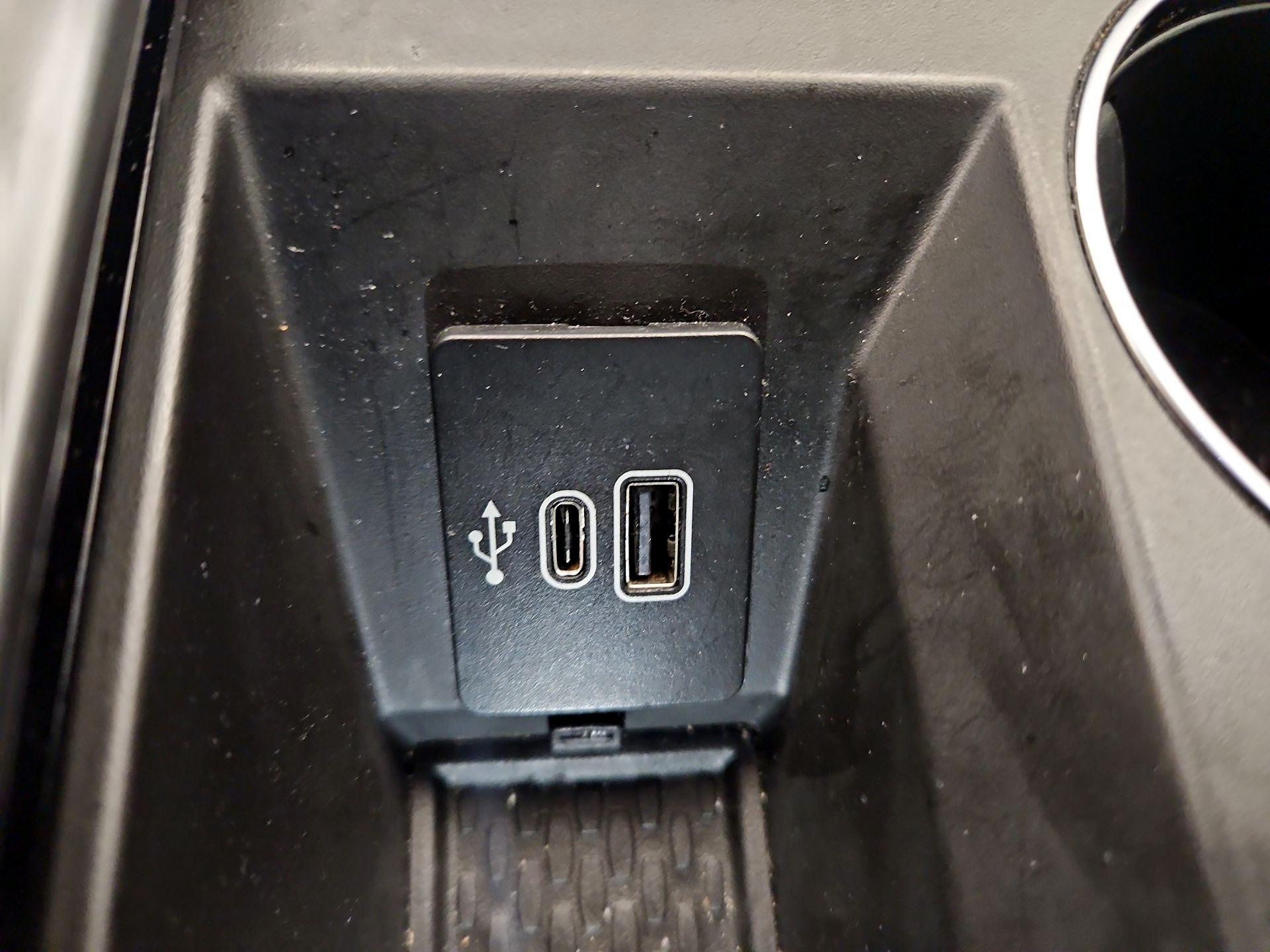 Thumbnail: 2024 Lincoln Nautilus - 19