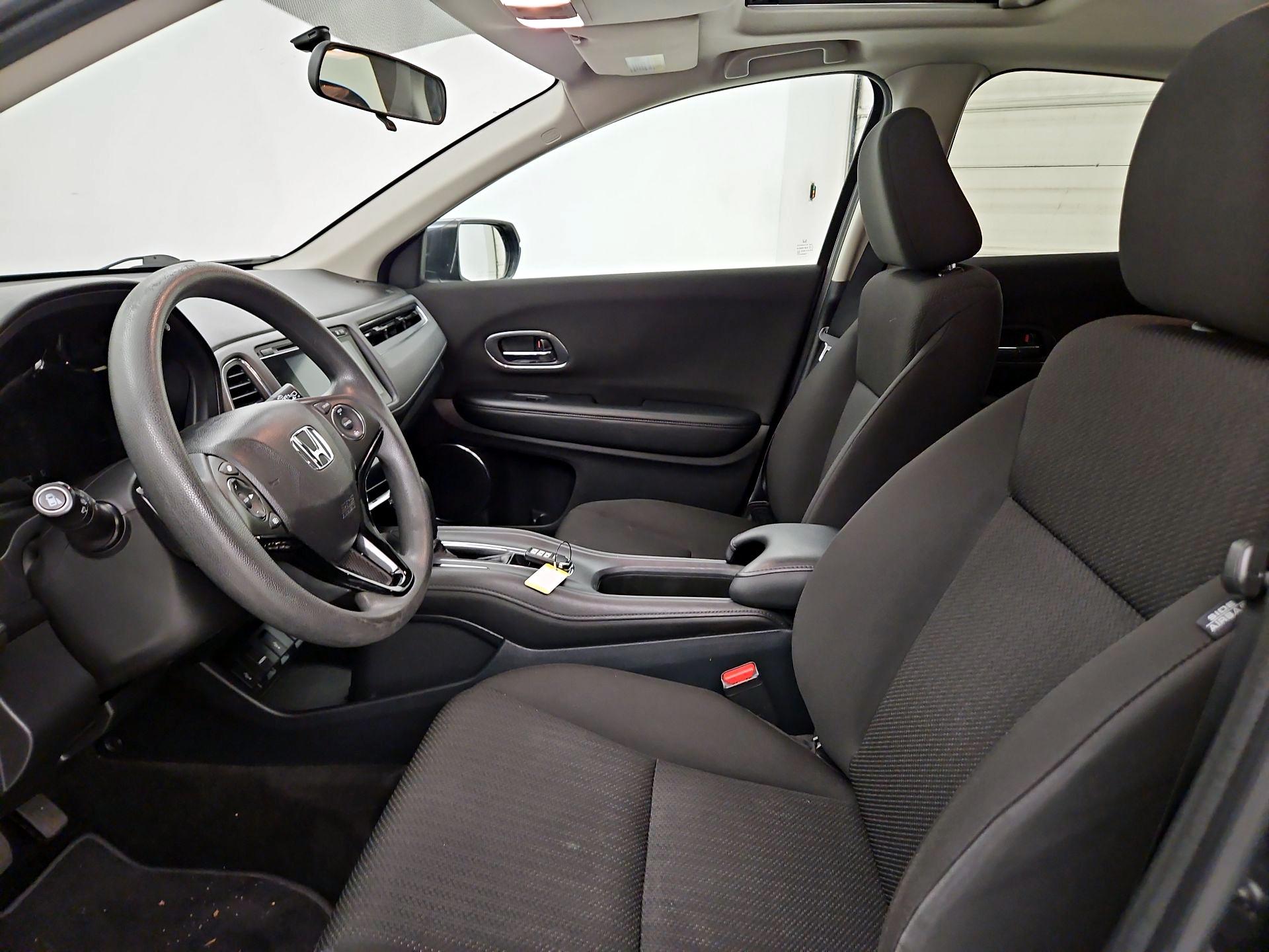 Thumbnail: 2017 Honda HR-V - 11