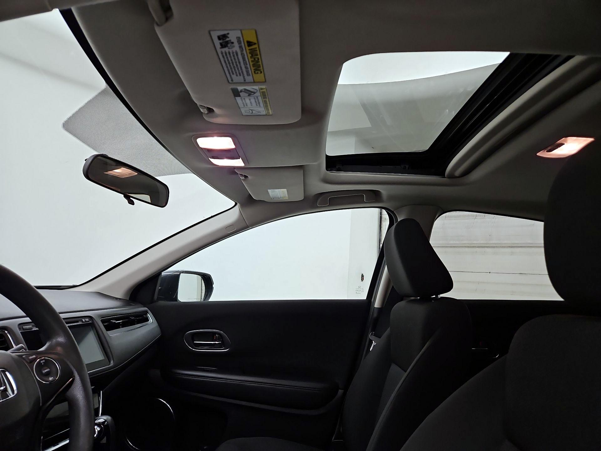 Thumbnail: 2017 Honda HR-V - 19