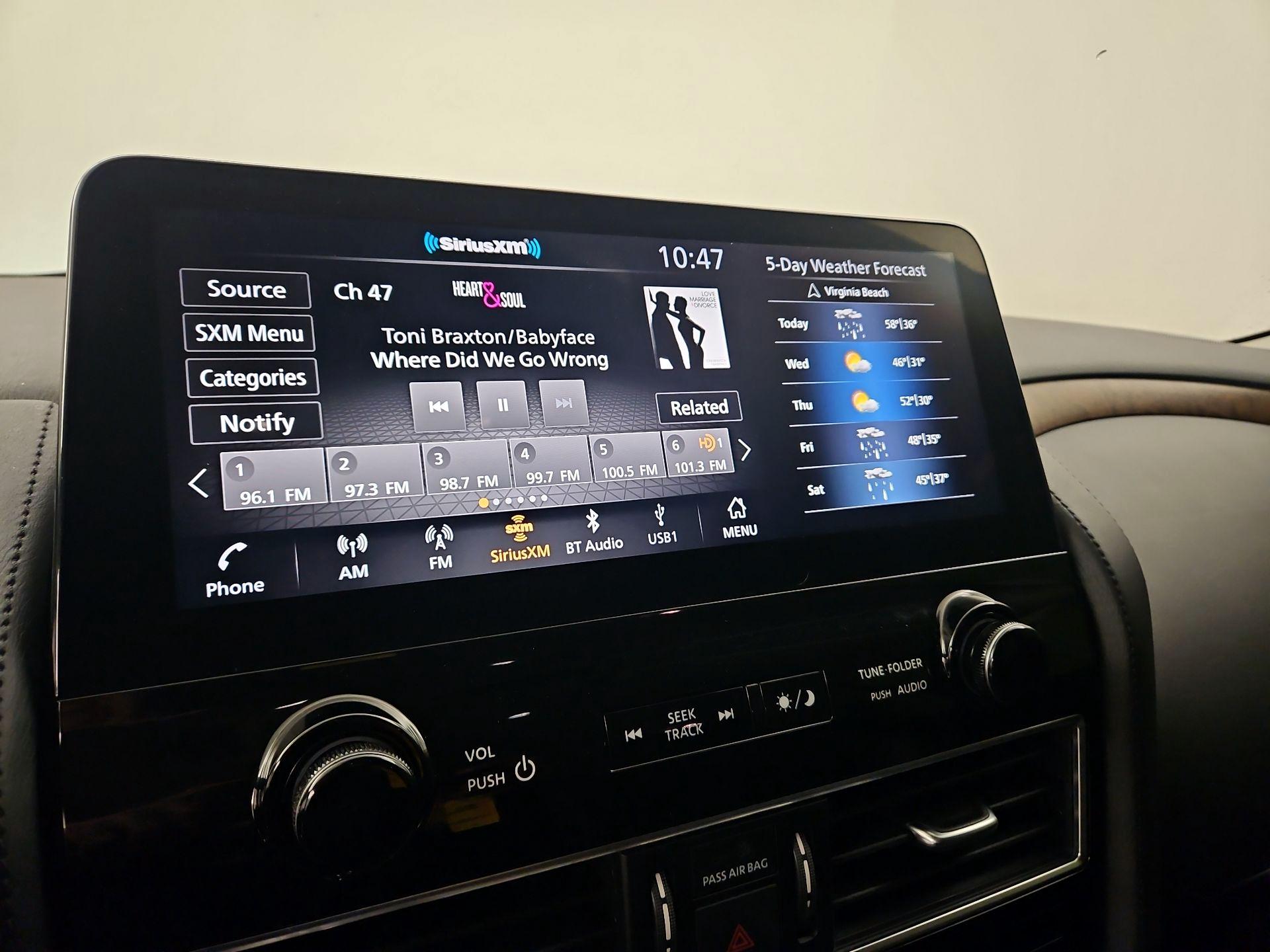 Thumbnail: 2021 Nissan Armada - 16