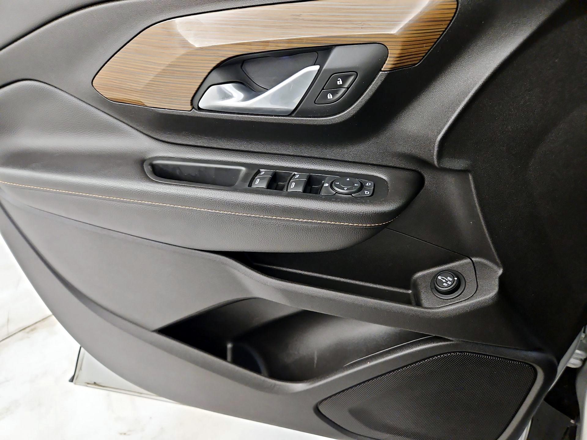 Thumbnail: 2018 GMC Terrain - 12