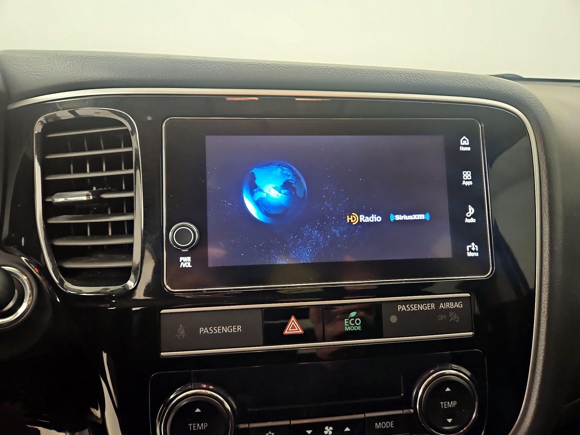 Thumbnail: 2019 Mitsubishi Outlander - 15