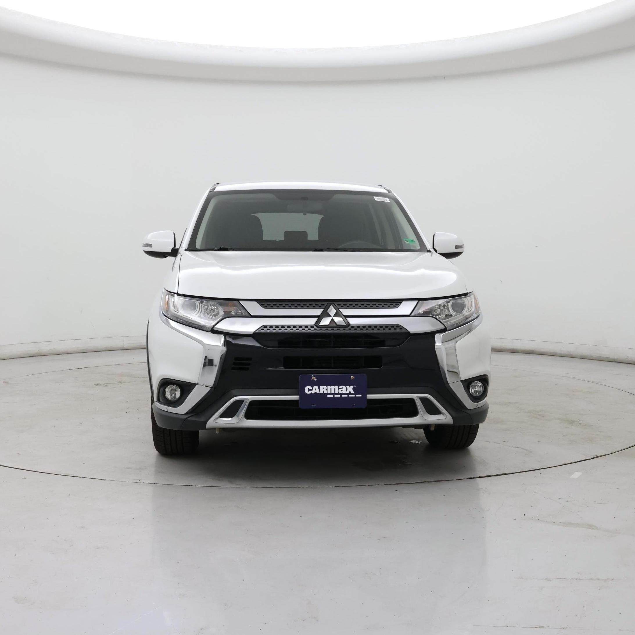 Thumbnail: 2019 Mitsubishi Outlander - 5