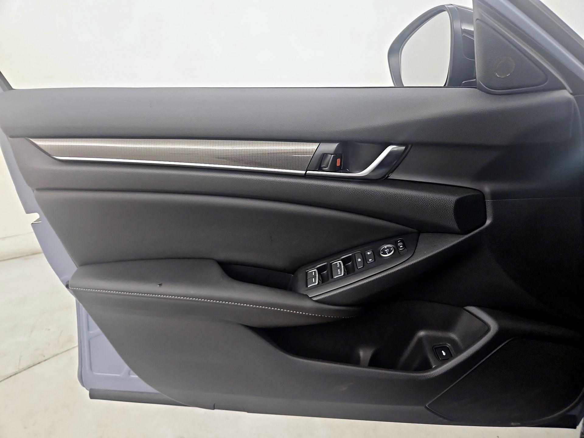 Thumbnail: 2022 Honda Accord - 12