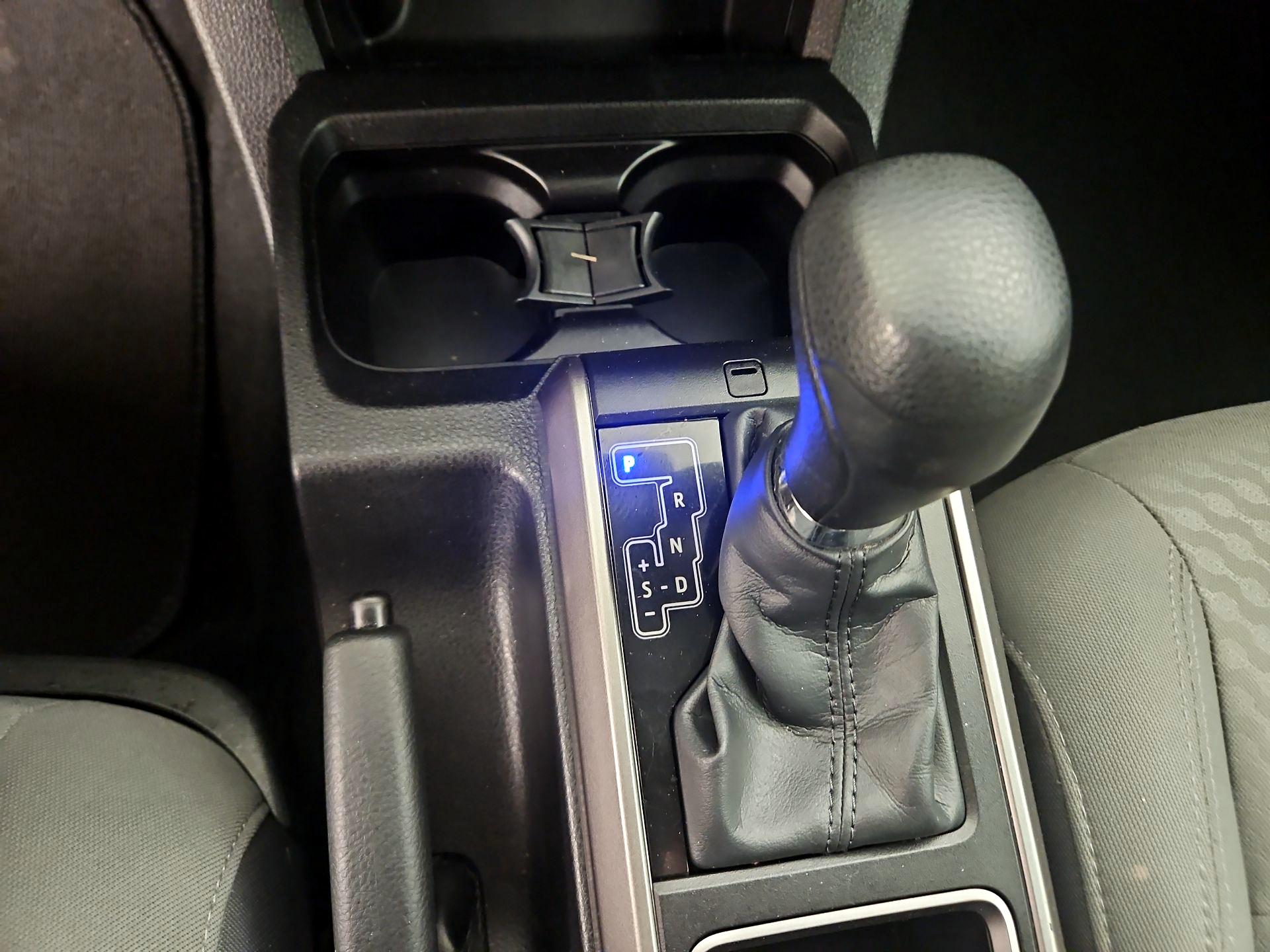 Thumbnail: 2023 Toyota Tacoma - 18