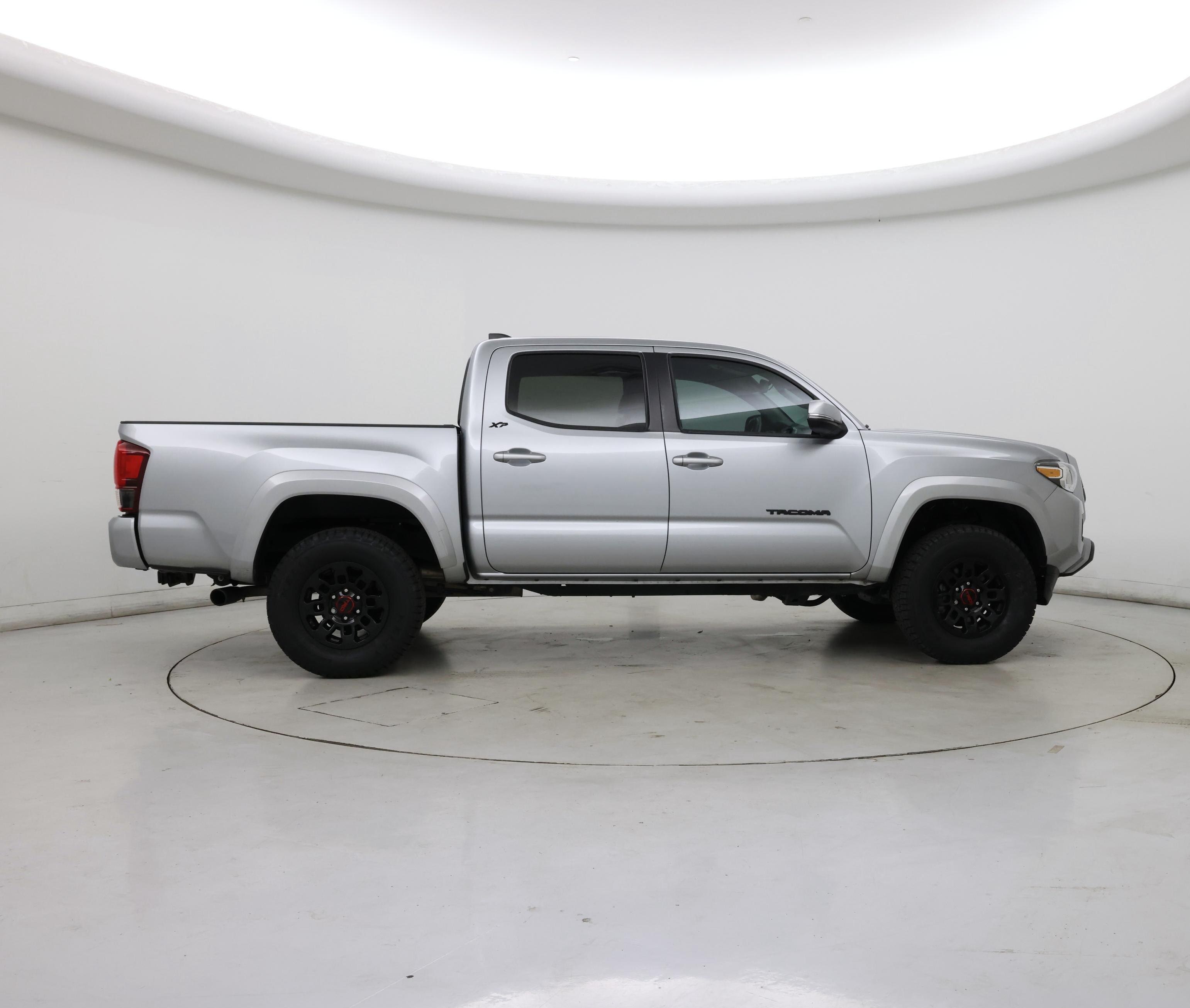 Thumbnail: 2023 Toyota Tacoma - 7