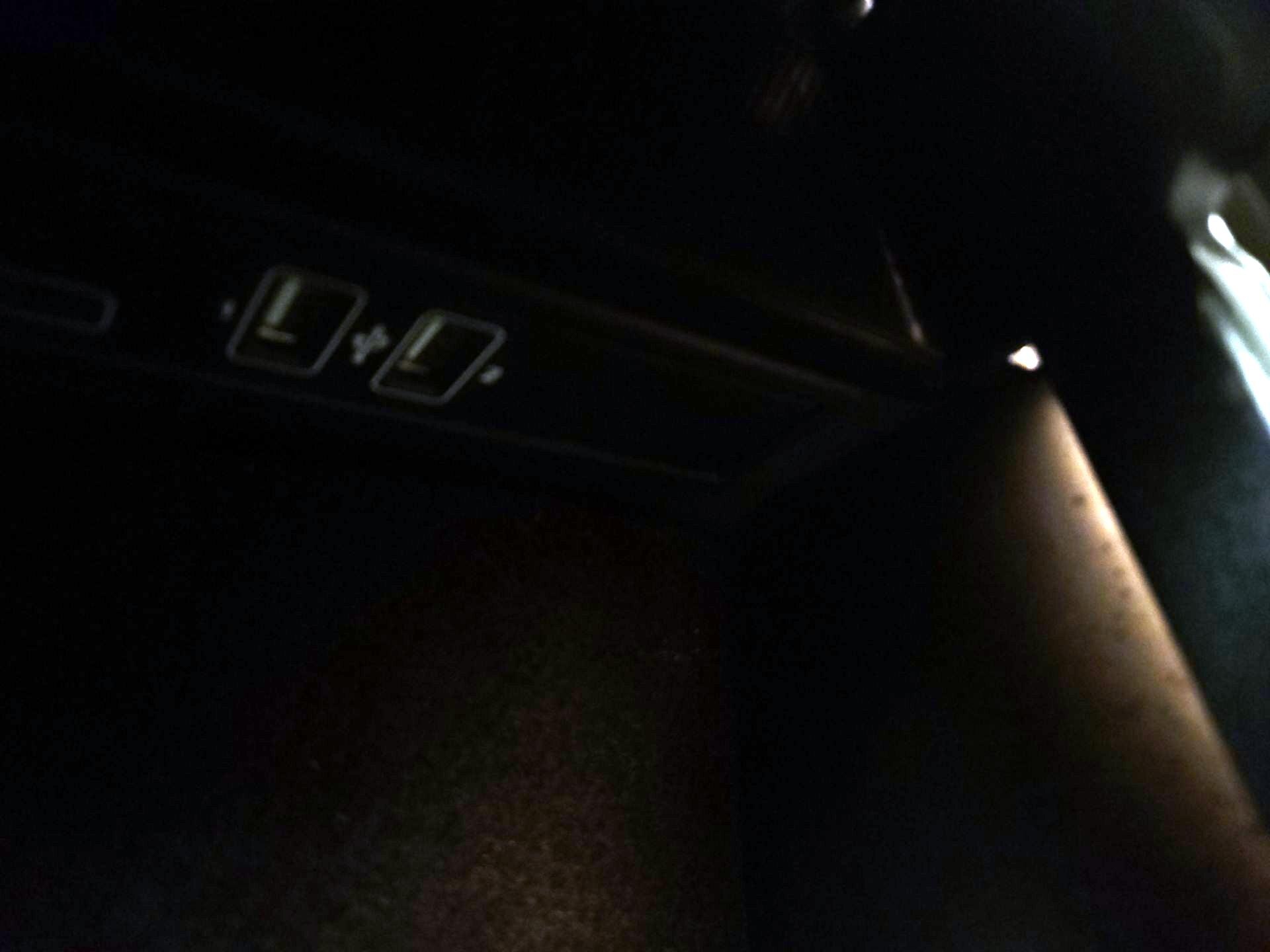 Thumbnail: 2016 Mercedes-Benz C-Class - 19