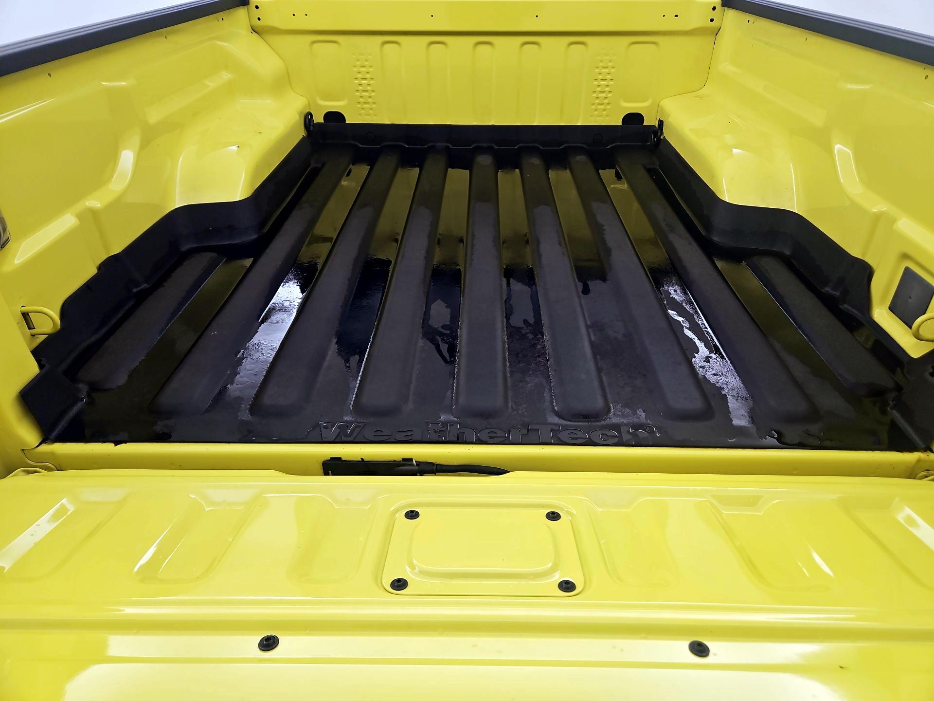 Thumbnail: 2024 Jeep Gladiator - 20