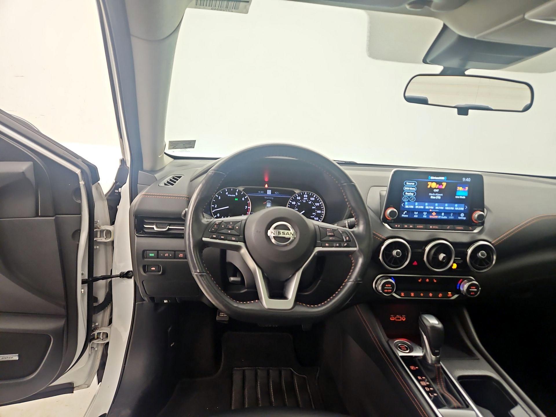 Thumbnail: 2022 Nissan Sentra - 10