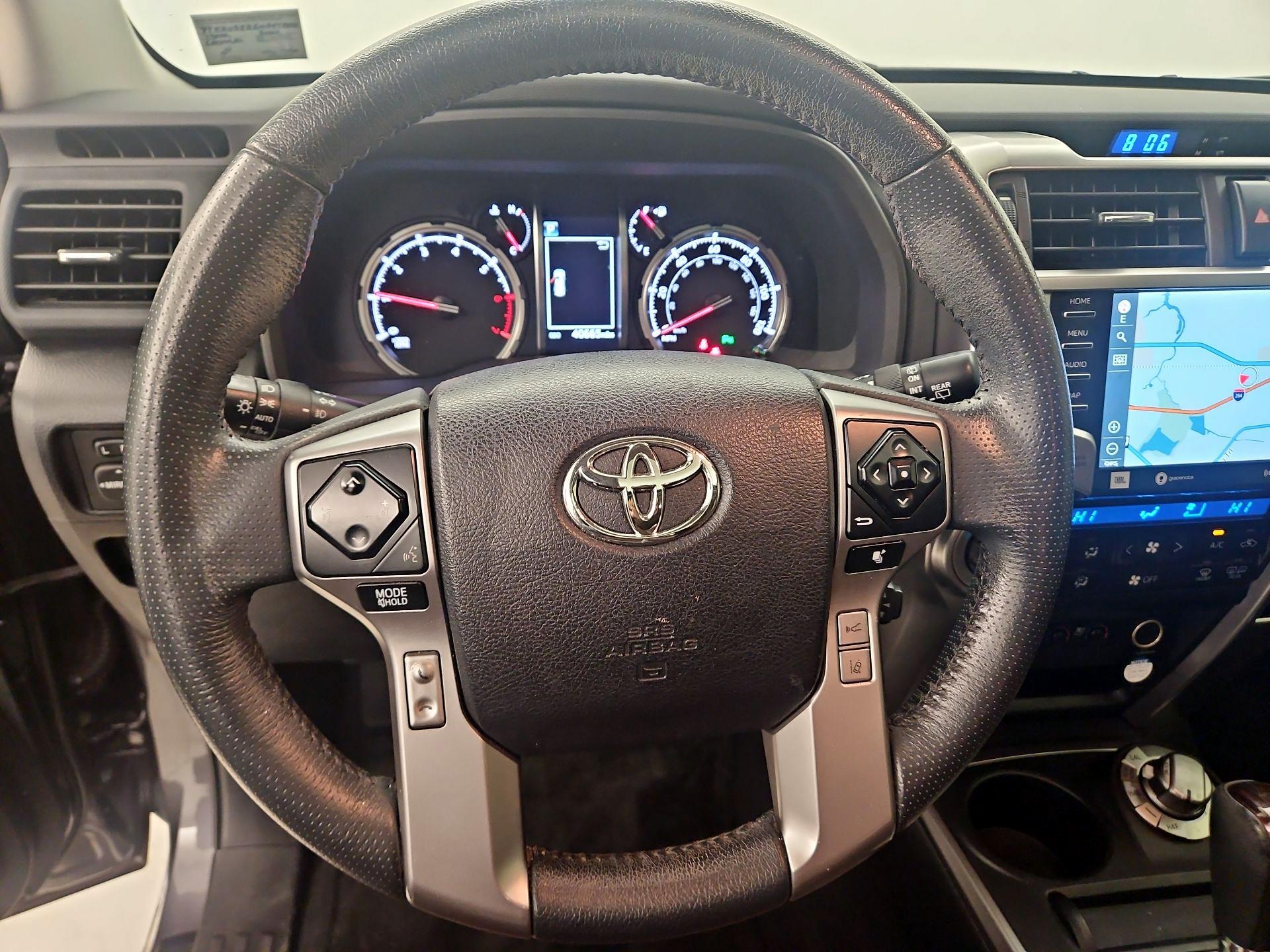 Thumbnail: 2021 Toyota 4Runner - 10