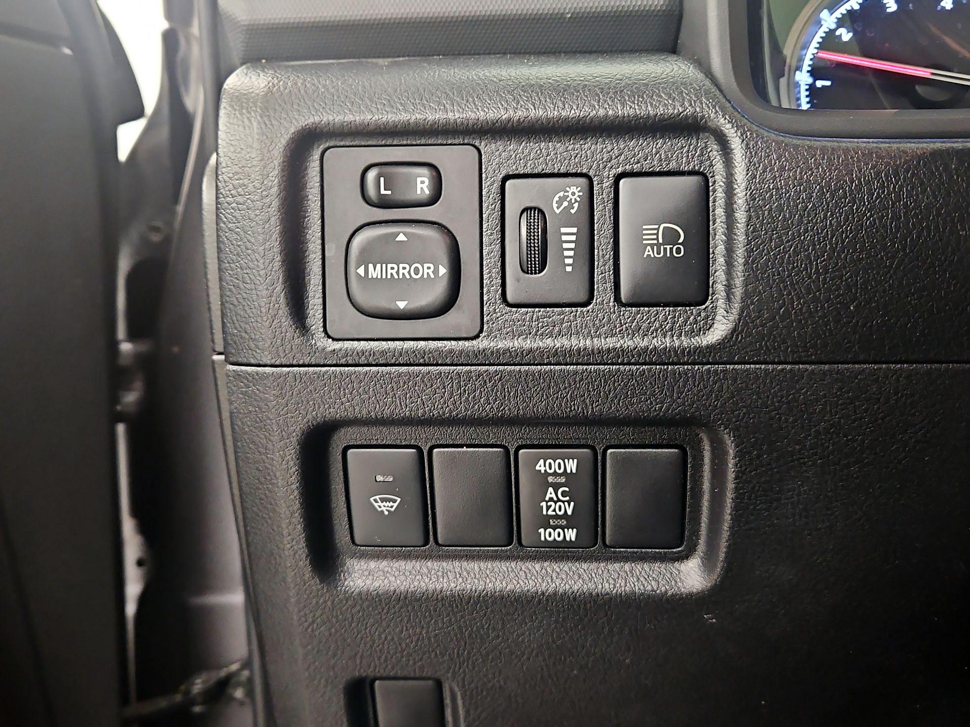 Thumbnail: 2021 Toyota 4Runner - 13