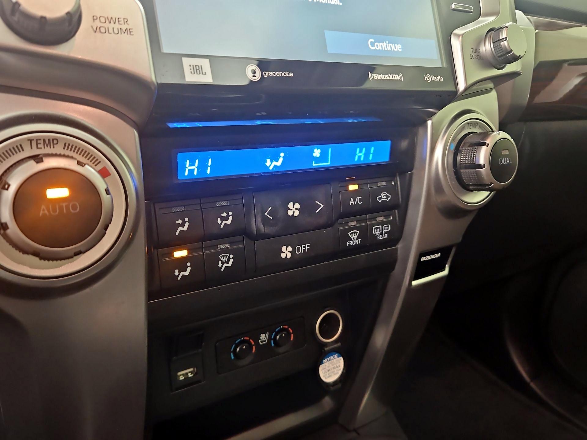 Thumbnail: 2021 Toyota 4Runner - 17