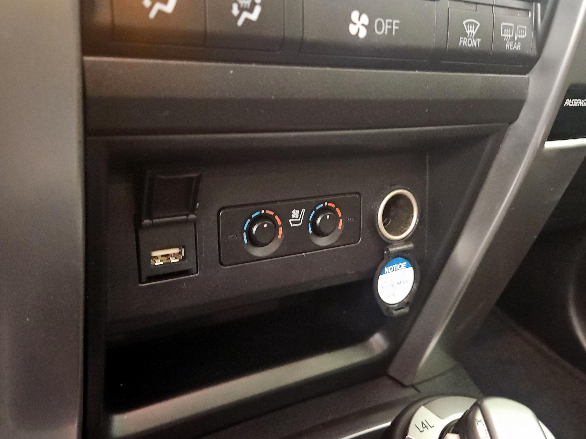 Thumbnail: 2021 Toyota 4Runner - 19