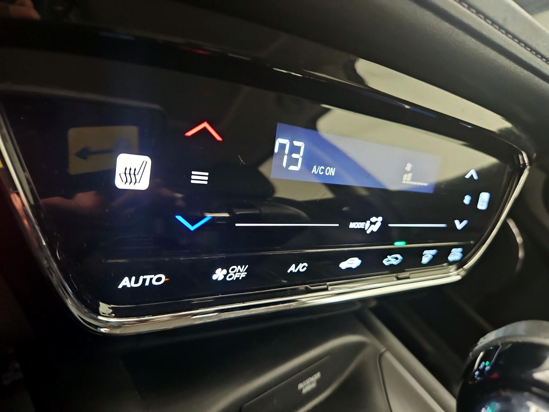 Thumbnail: 2019 Honda HR-V - 17