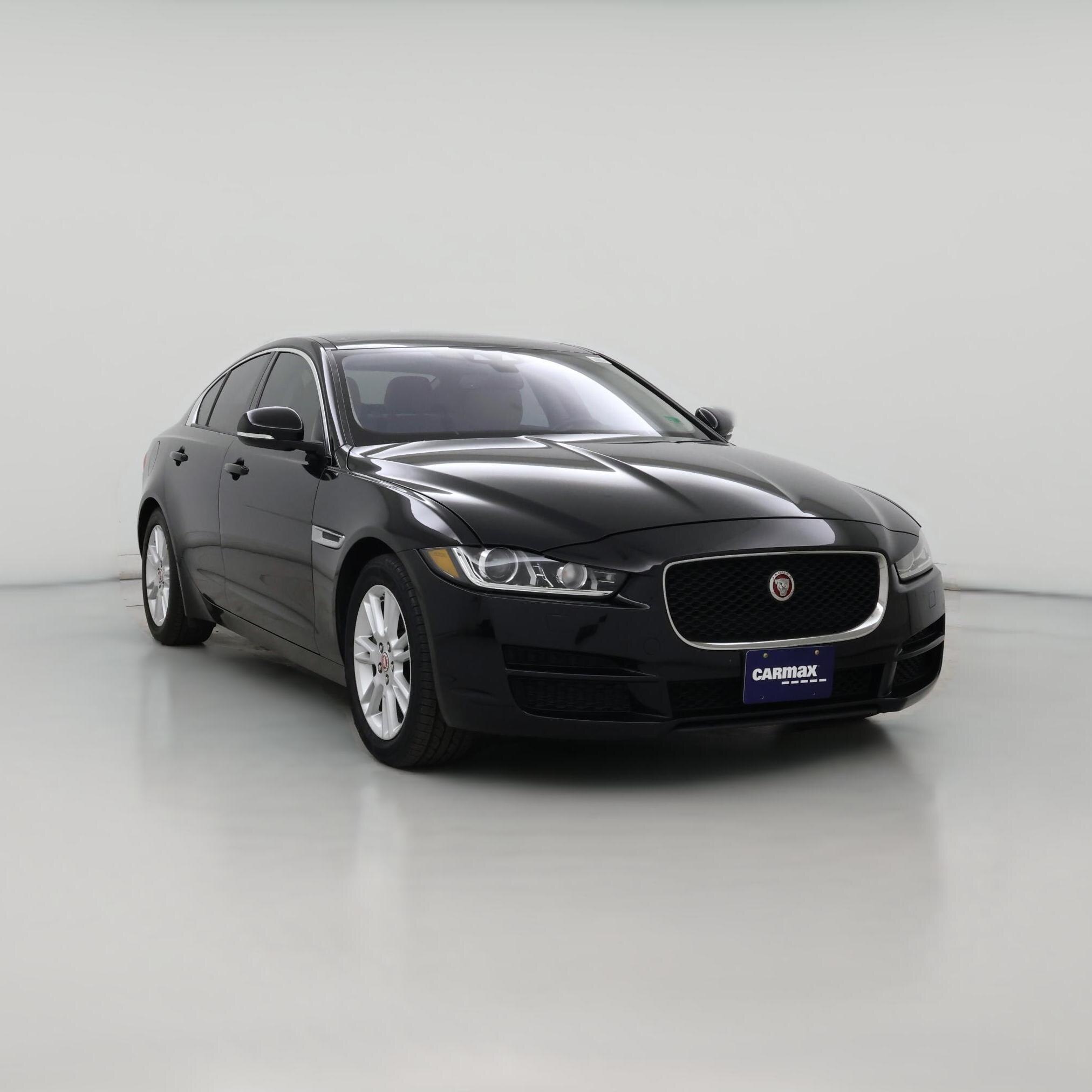 Thumbnail: 2017 Jaguar XE - 1