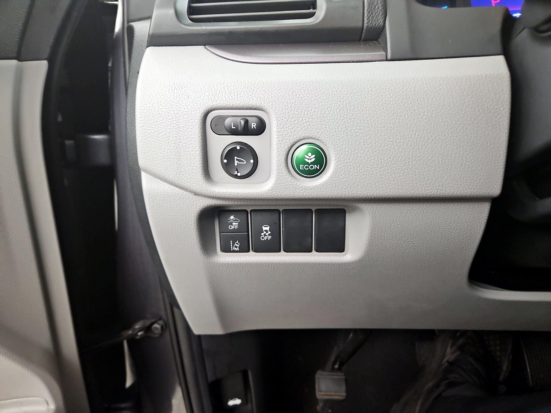 Thumbnail: 2019 Honda Pilot - 13