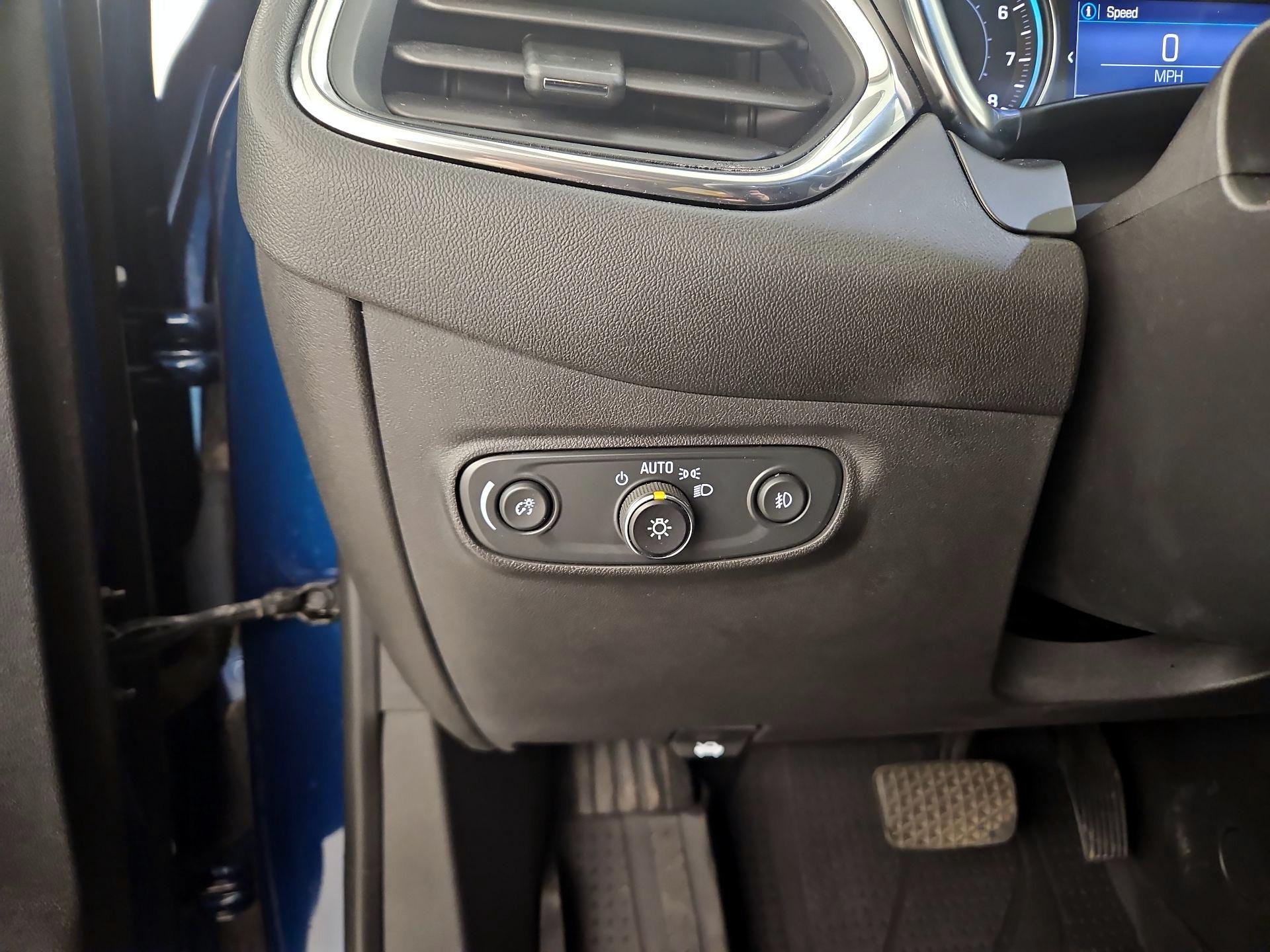 Thumbnail: 2021 Chevrolet Equinox - 13