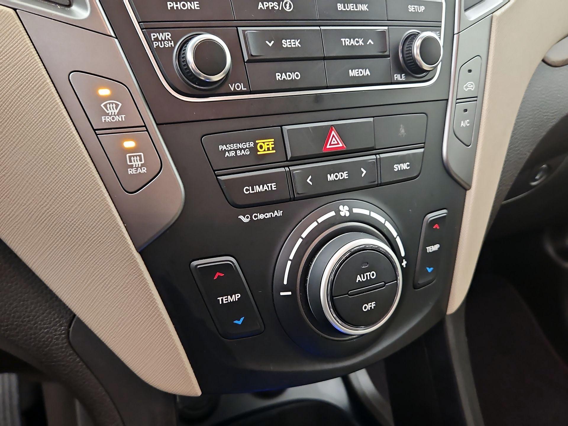 Thumbnail: 2018 Hyundai Santa Fe - 16