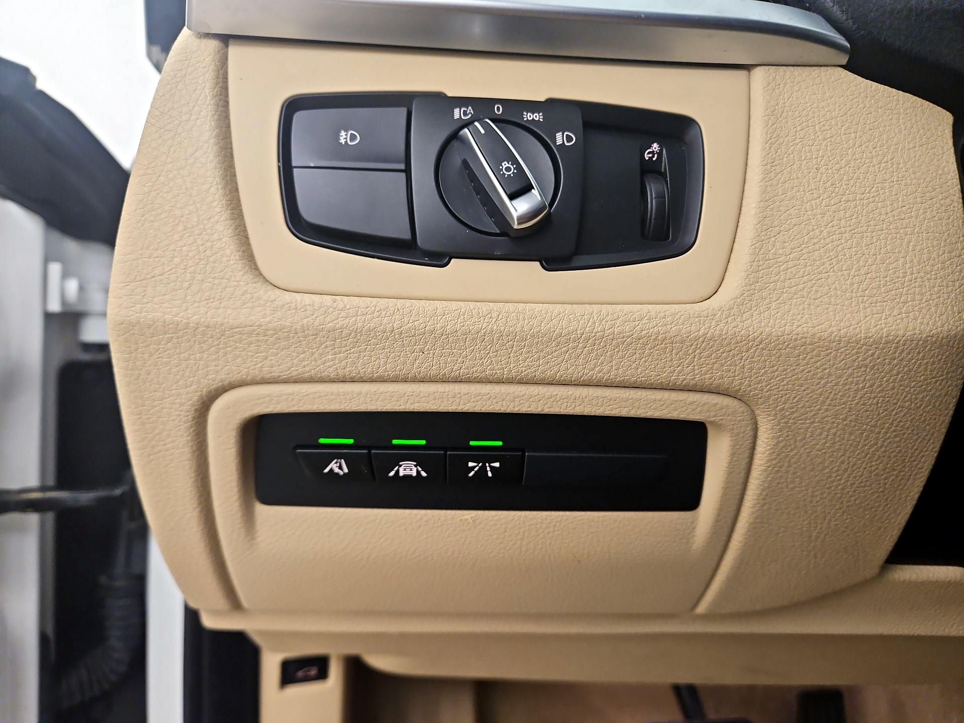 Thumbnail: 2016 BMW 4 Series - 13