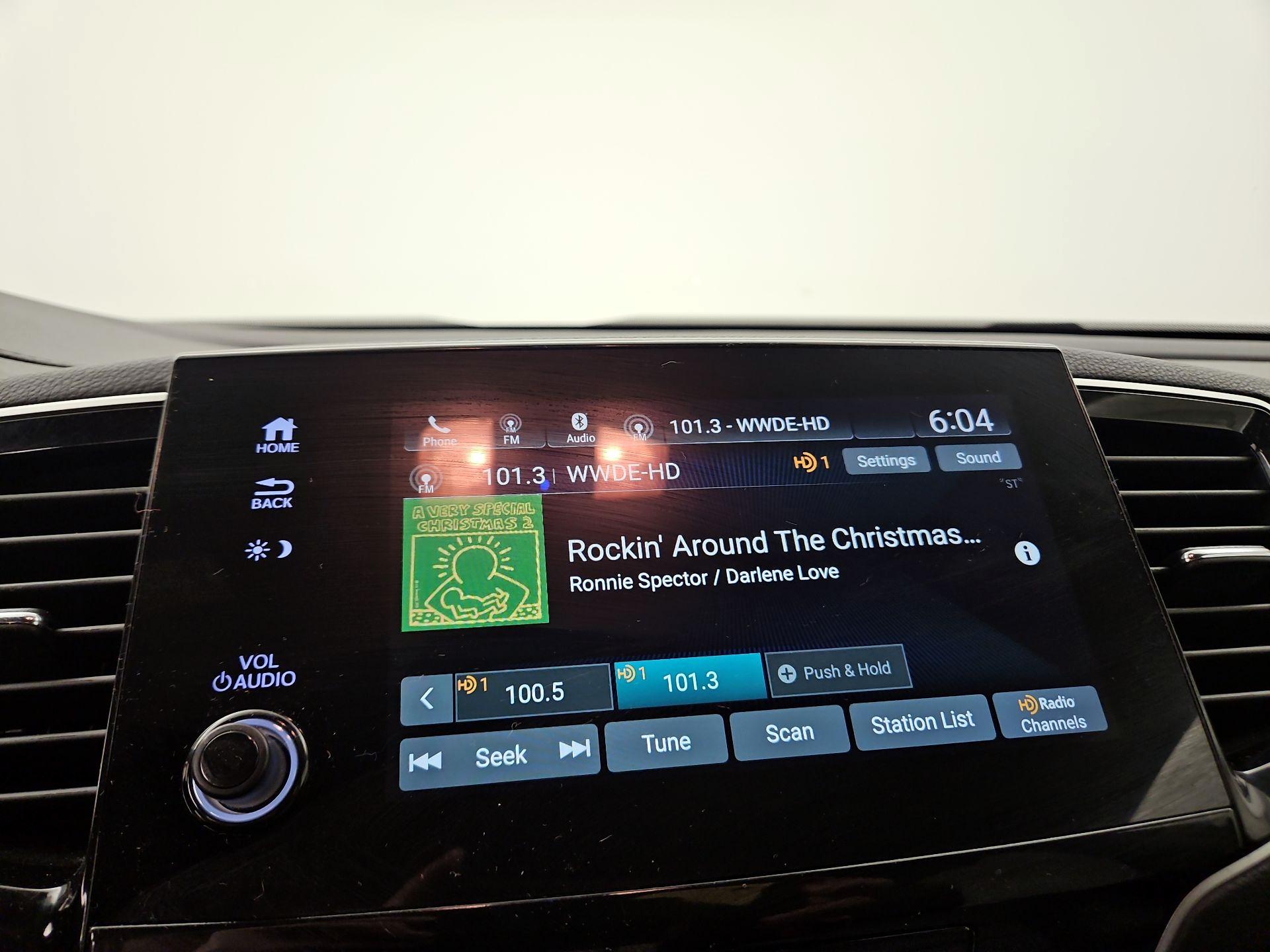 Thumbnail: 2021 Honda Pilot - 15