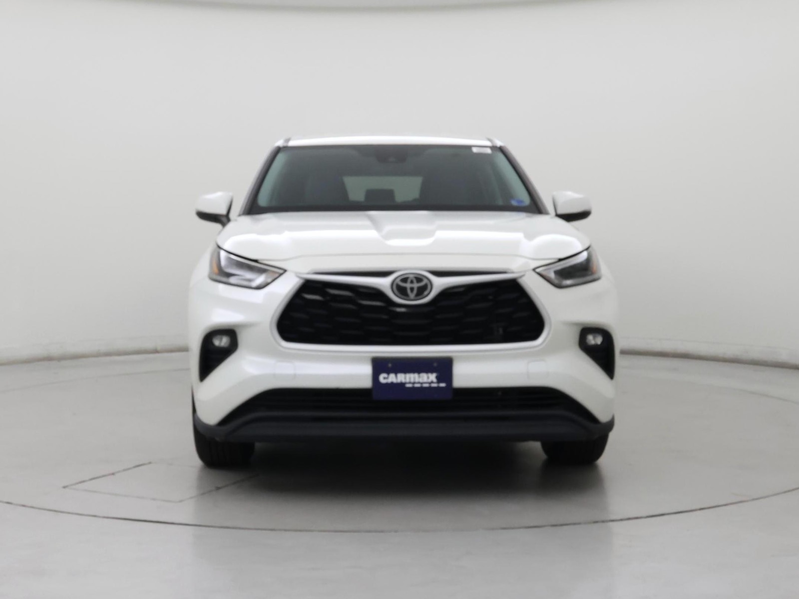 2021 Toyota Highlander LE - Photo 6