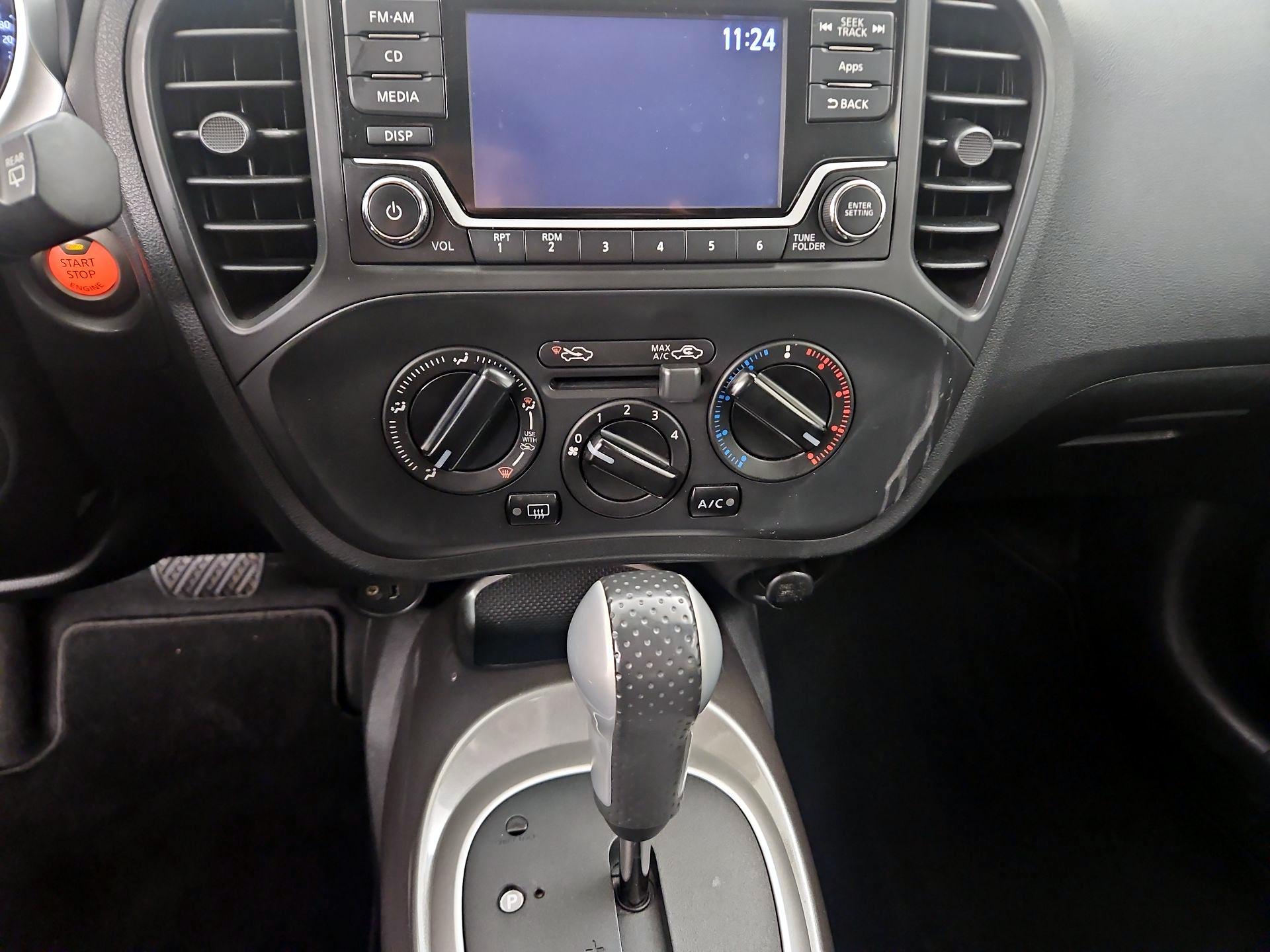 Thumbnail: 2015 Nissan Juke - 16