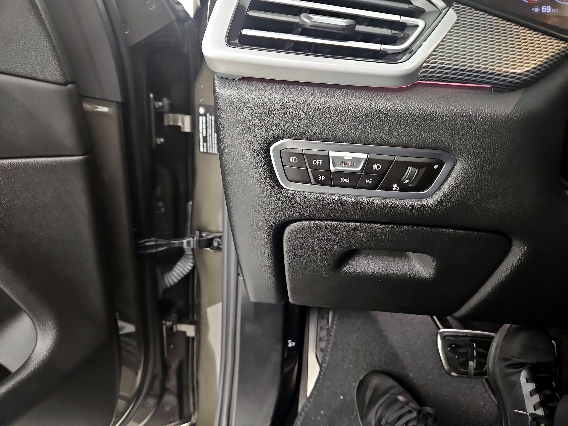 Thumbnail: 2021 BMW X5 - 13