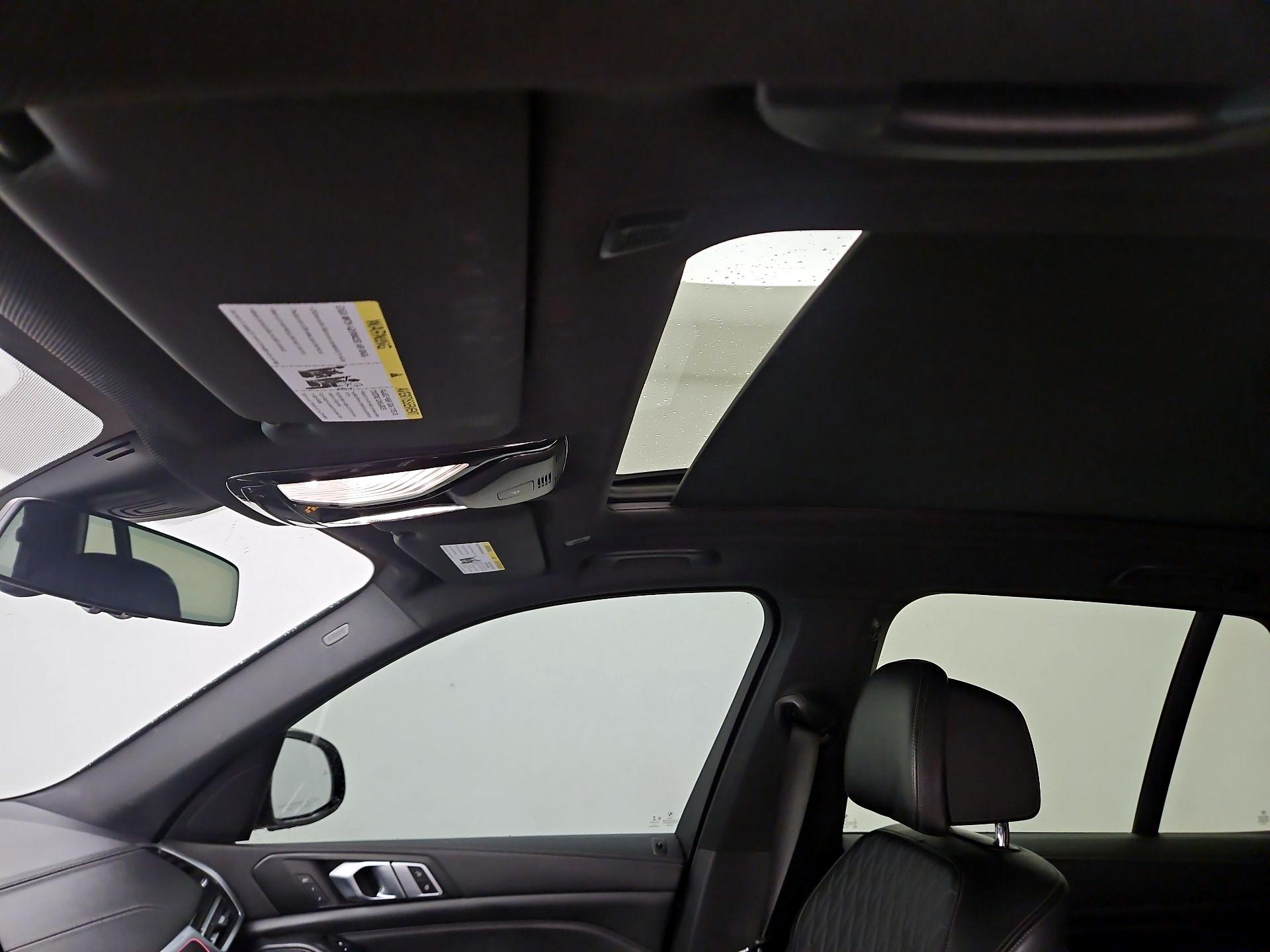 Thumbnail: 2021 BMW X5 - 20