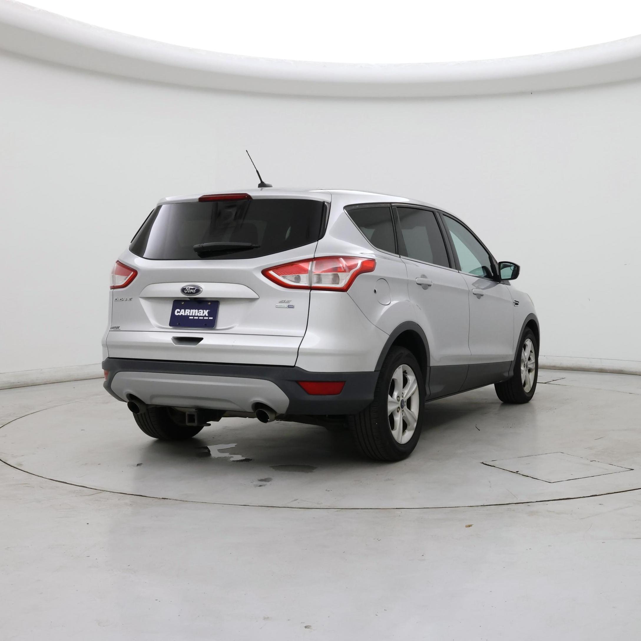 Thumbnail: 2015 Ford Escape - 8