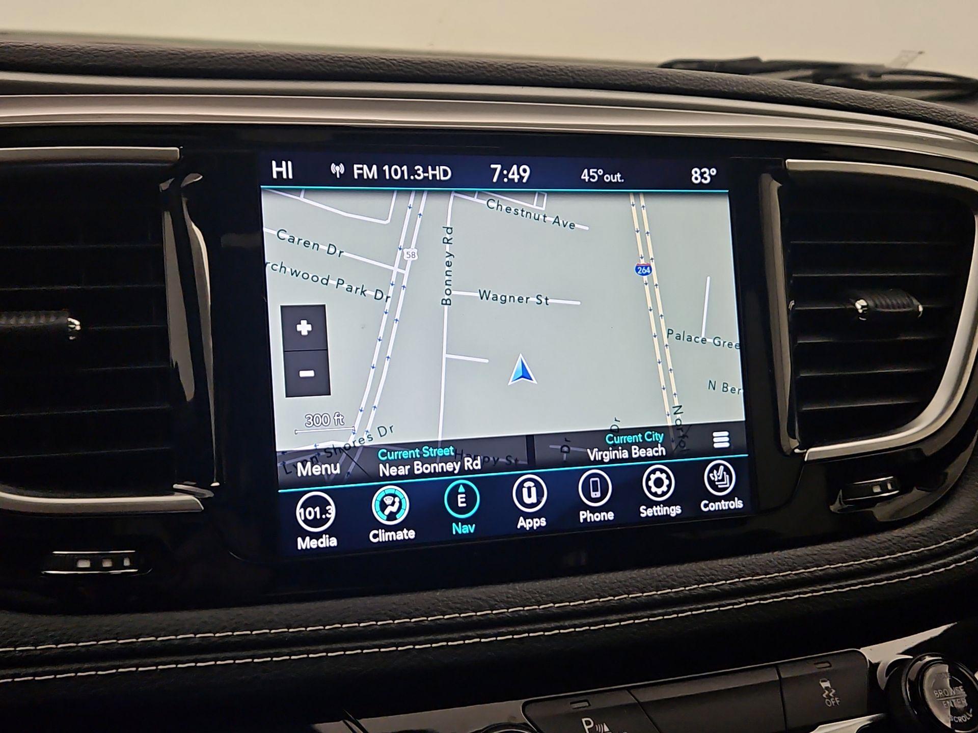 Thumbnail: 2020 Chrysler Pacifica - 14