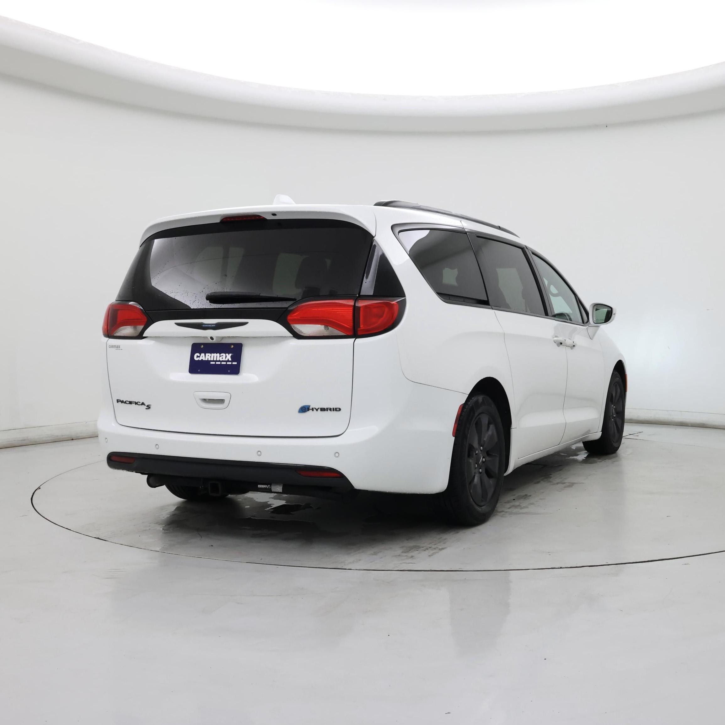 Thumbnail: 2020 Chrysler Pacifica - 8