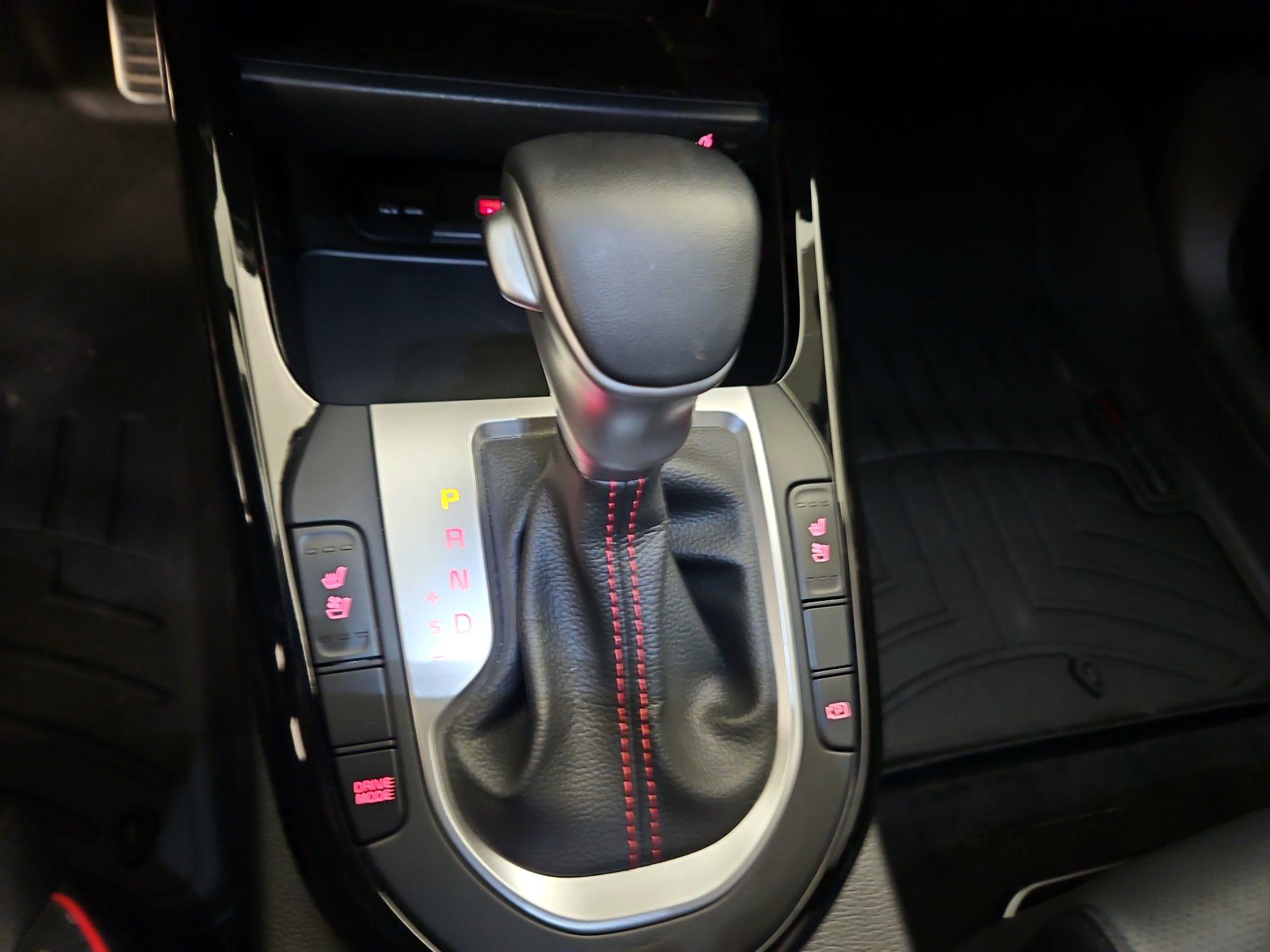 Thumbnail: 2024 Kia Forte - 18