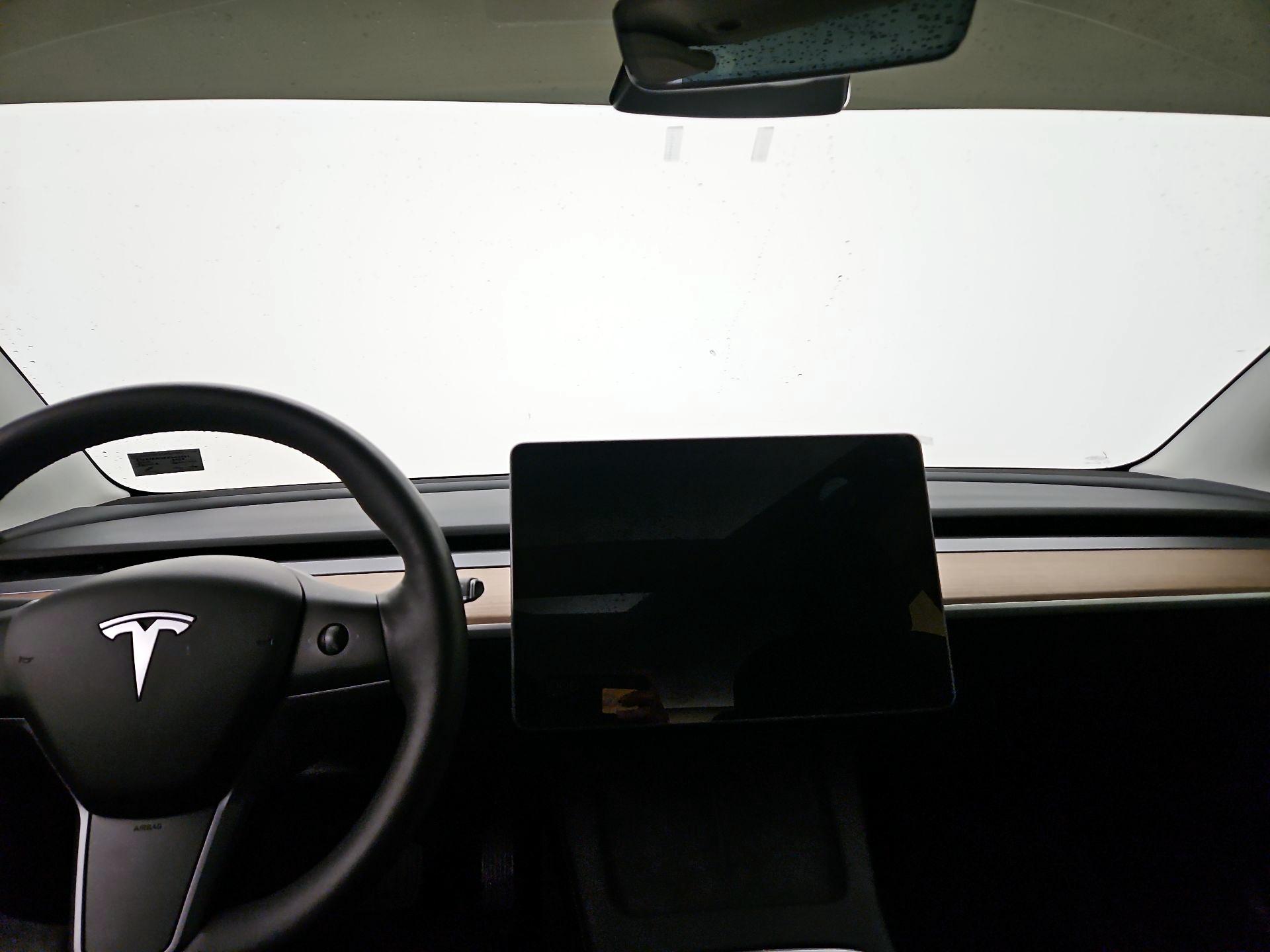 Thumbnail: 2023 Tesla Model 3 - 9