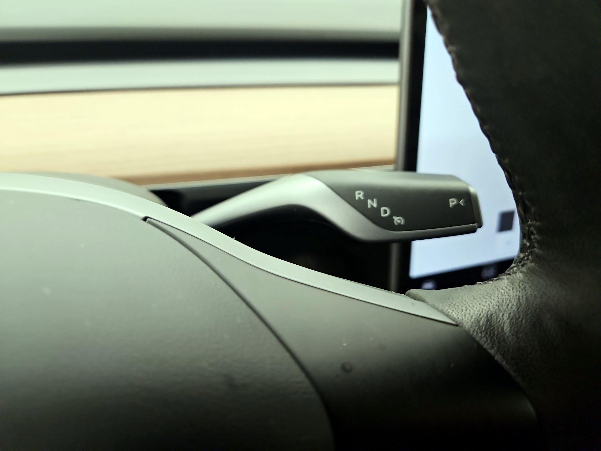 Thumbnail: 2023 Tesla Model 3 - 17