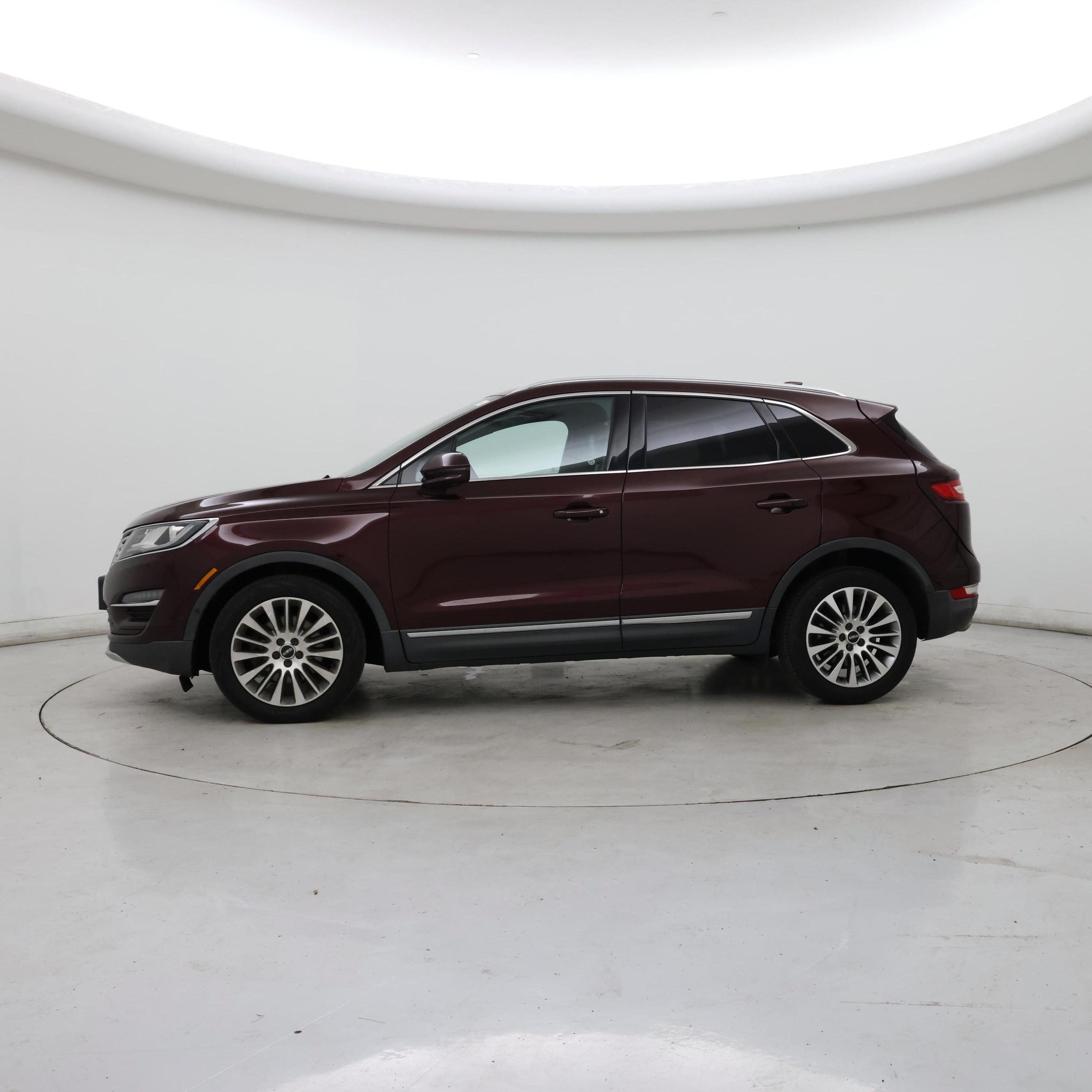 Thumbnail: 2018 Lincoln MKC - 3